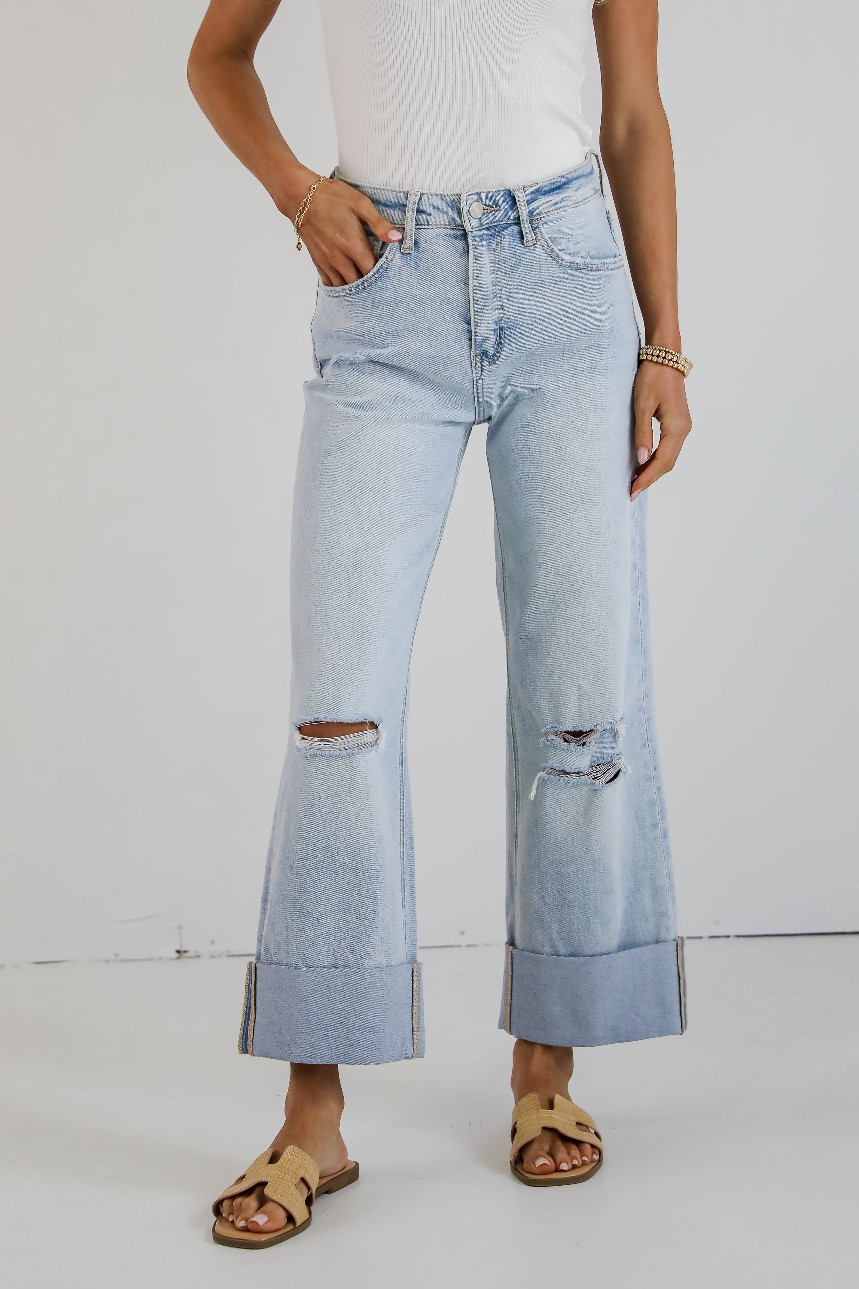Demi Light Wash Super High Rise Cuffed Baggy Wide Leg Jeans for Women - Vintage Distressed Denim Pants for Casual Outfits & Streetwear Fashion