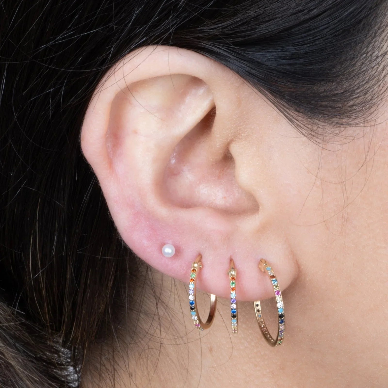 14k Yellow Gold Pearl Flat Back Stud Earrings - Classic Elegance for Everyday Wear & Special Occasions