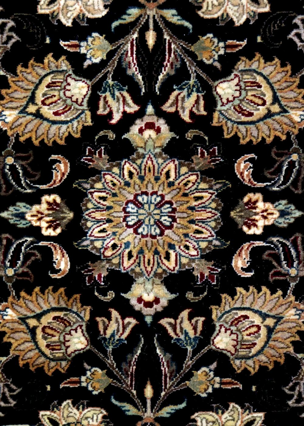Amoghli Handwoven Traditional Rug J68073 - Premium Handmade Wool Carpet for Living Room, Bedroom & Home Decor