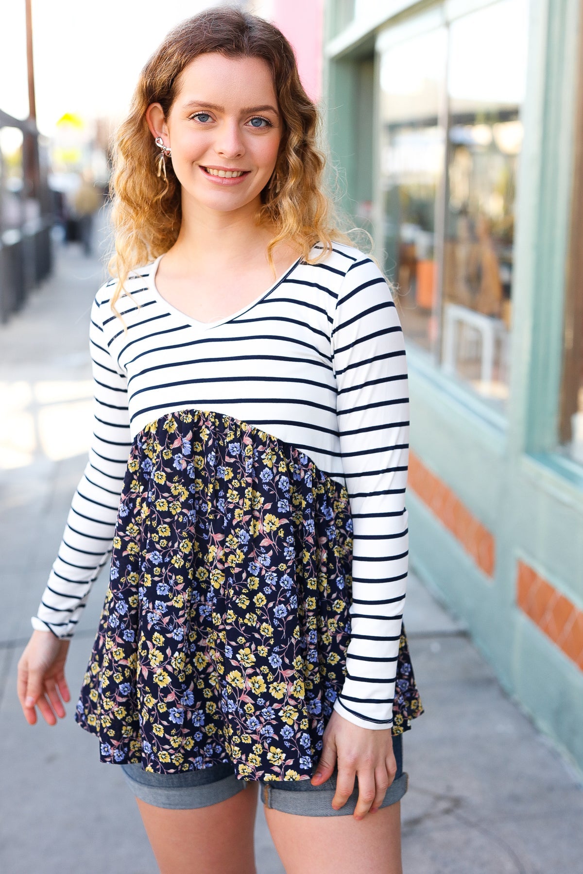 Floral Stripe V-Neck Colorblock Top for Women - Cream & Navy Blue - Casual Summer Blouse for Work, Date Night & Outings