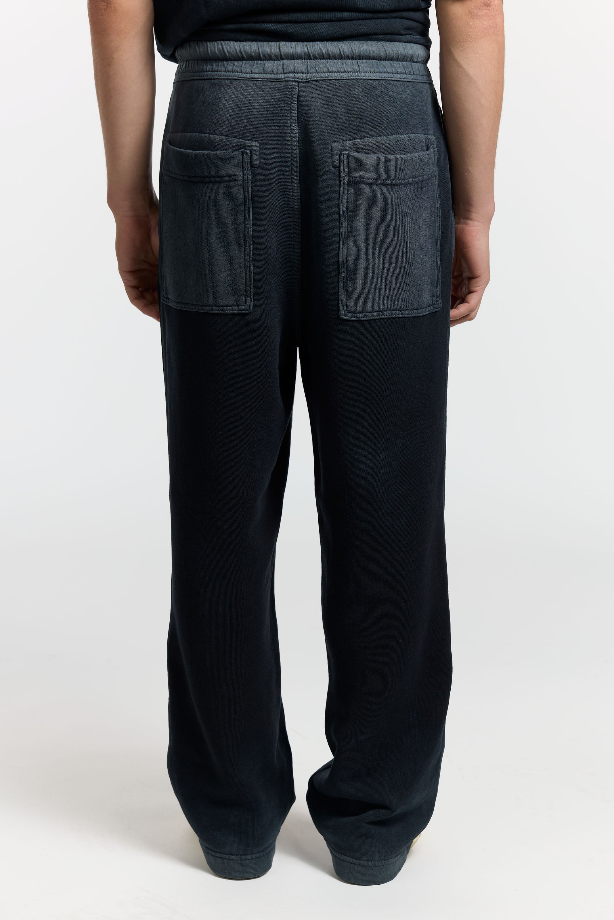 Boston Sweatpants for Men & Women - Comfortable Fleece Joggers with Pockets - Perfect for Lounge, Gym, and Casual Wear