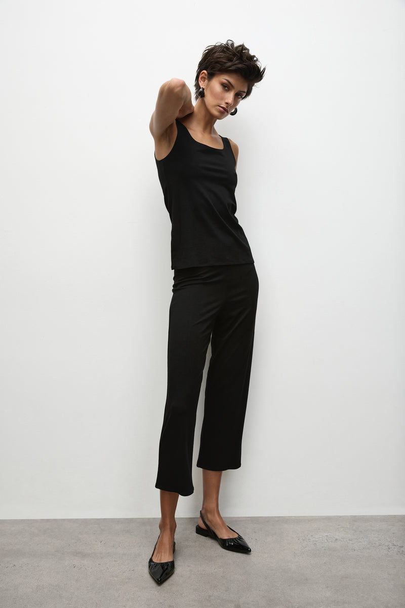 Mela Purdie Women's 3/4 Length Yoga Pants - Soft Matte Jersey Fabric for Workout & Lounge Wear - Perfect for Yoga, Pilates & Casual Comfort