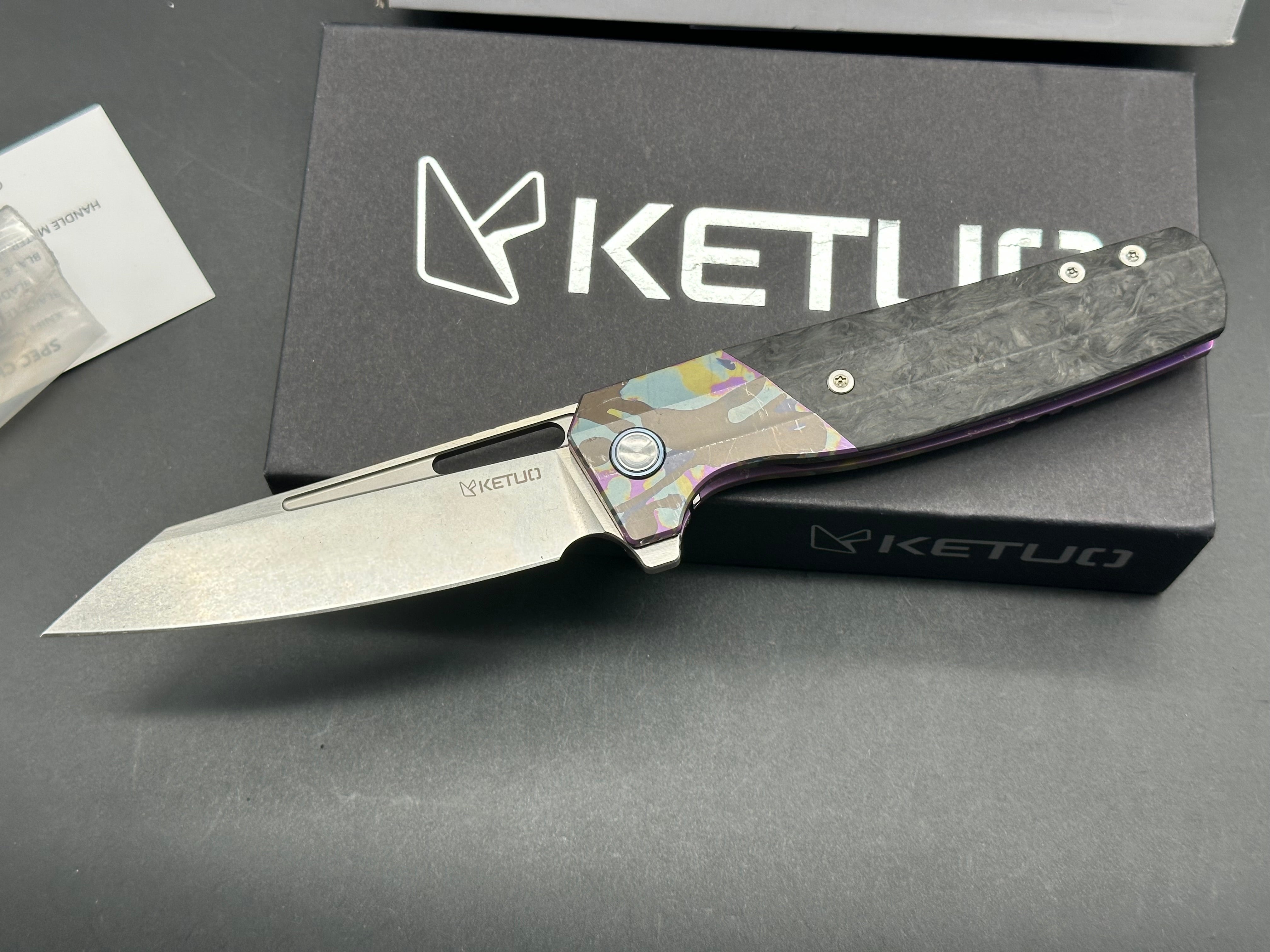 Ketuo Knives - Kamasu LE (20pcs) Carbon Fiber Knife Set with Custom Camo Titanium Frame | High-Performance Kitchen Knives for Professional Chefs & Home Cooking | Perfect for Slicing, Dicing, and Food Prep