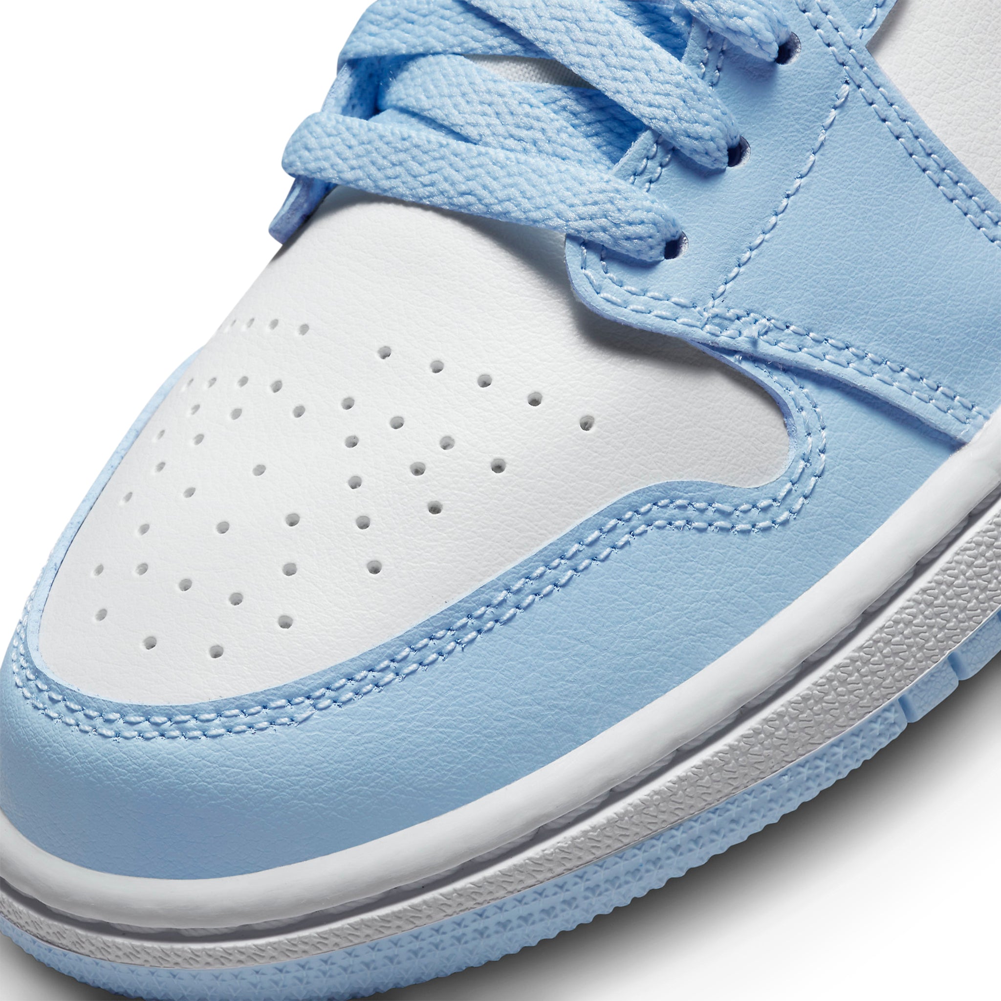 Air Jordan 1 Low Aluminum Women's Basketball Shoes - Stylish Sneakers for Casual Wear, Gym & Street Fashion
