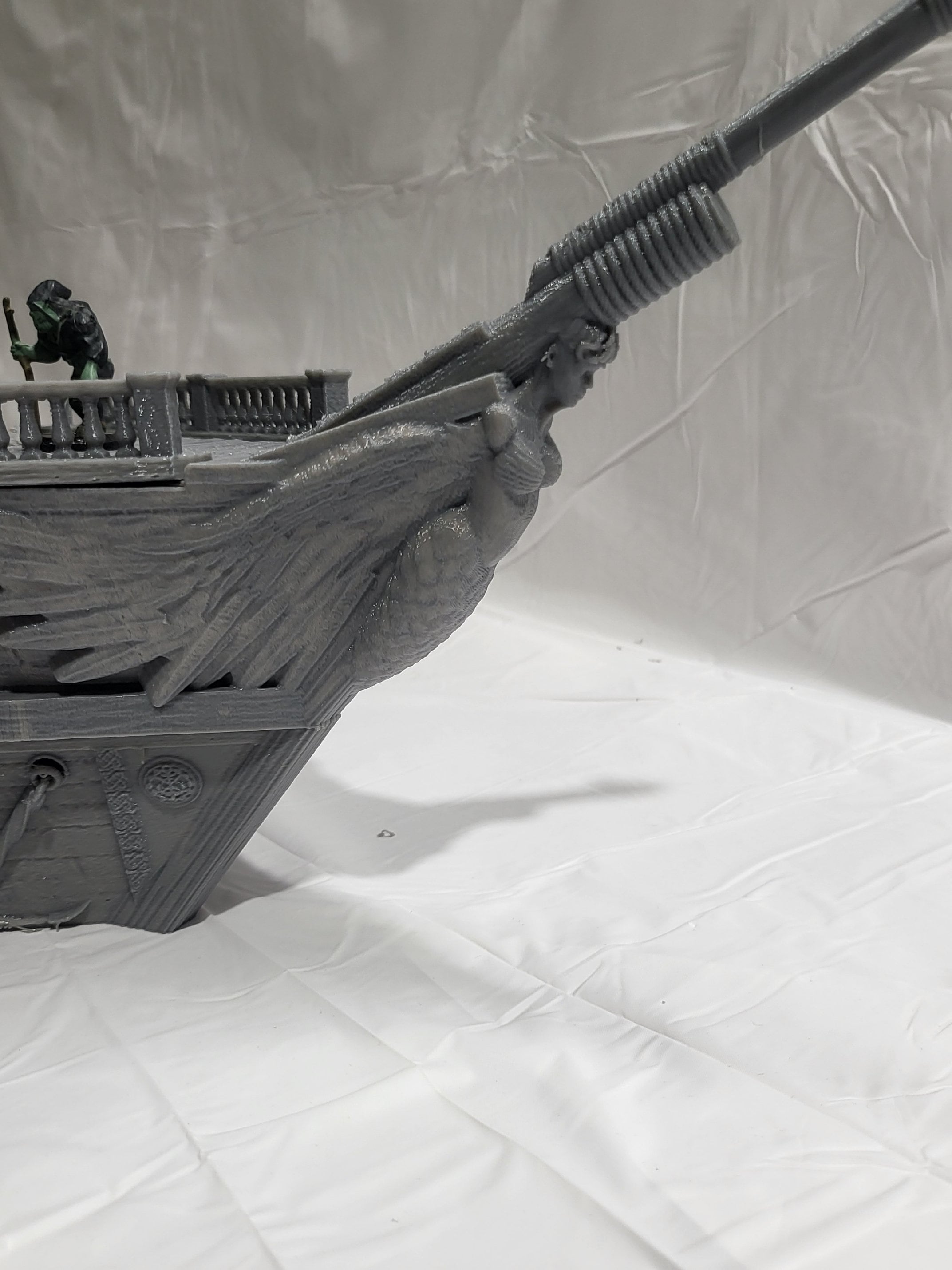 28mm Scale Warship Miniature - Battleship & Frigate Models for Dungeons and Dragons, Wargaming, and Tabletop RPG Scenes | Perfect for Naval Combat, Fantasy Adventures, and Collector Displays