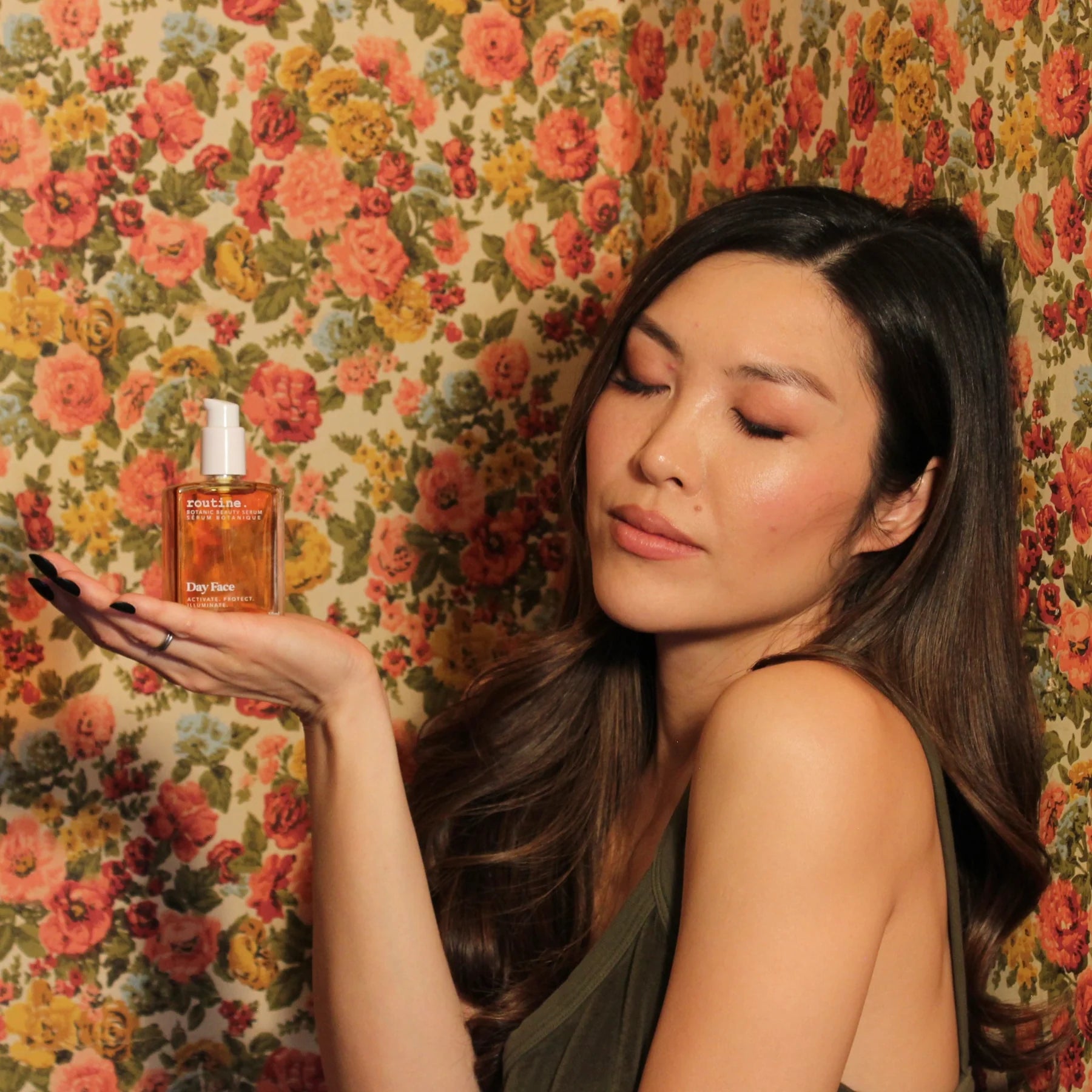 Best Routine Day Face Serum for Hydration & Anti-Aging | Daily Skincare for Glowing Skin | Perfect for Morning & Night Routine