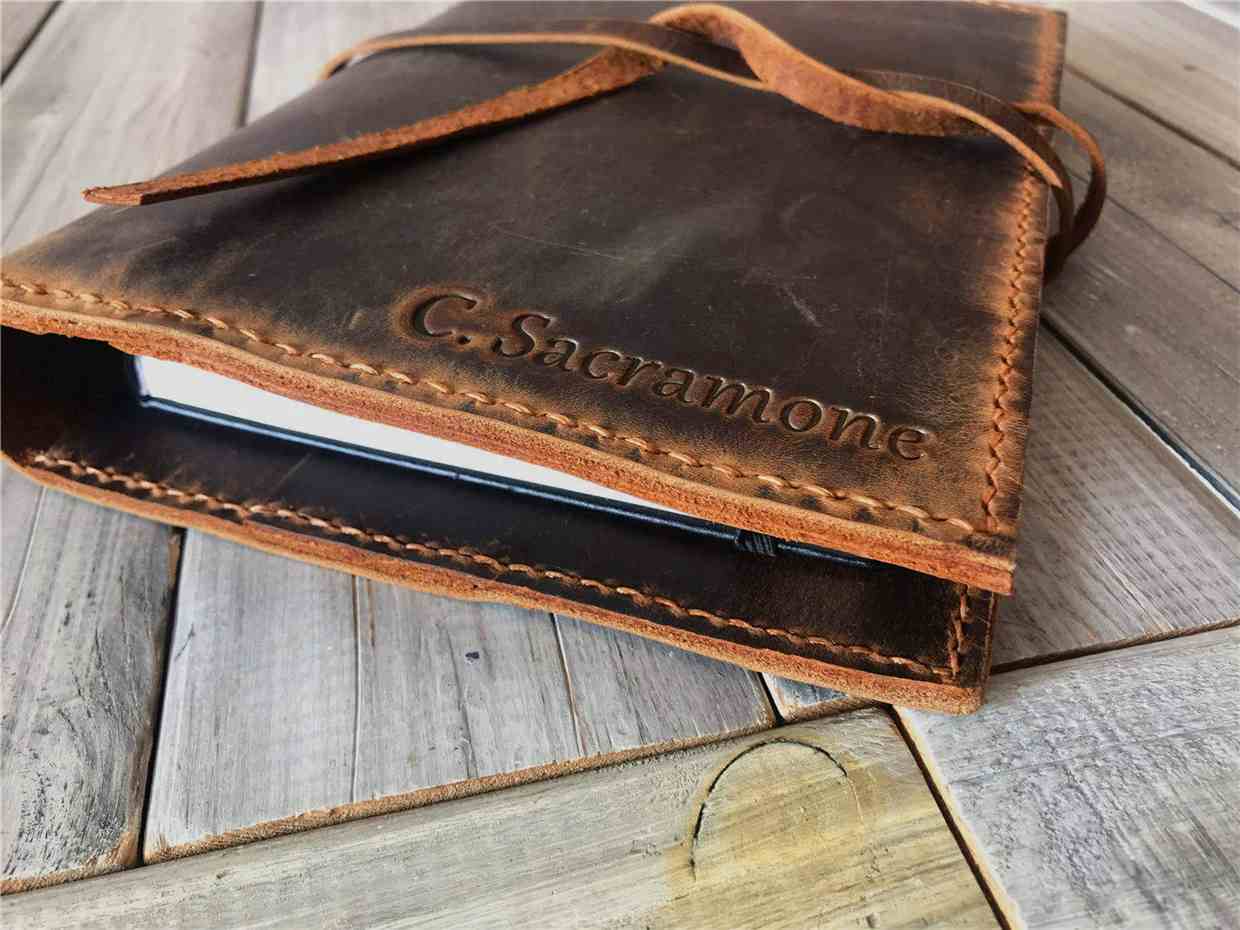Premium A4 Leather Sketchbook Case - Durable Vegan Leather Cover for Artists, Students & Professionals - Perfect for Drawing, Journaling & Note-Taking at Home, Office or Travel