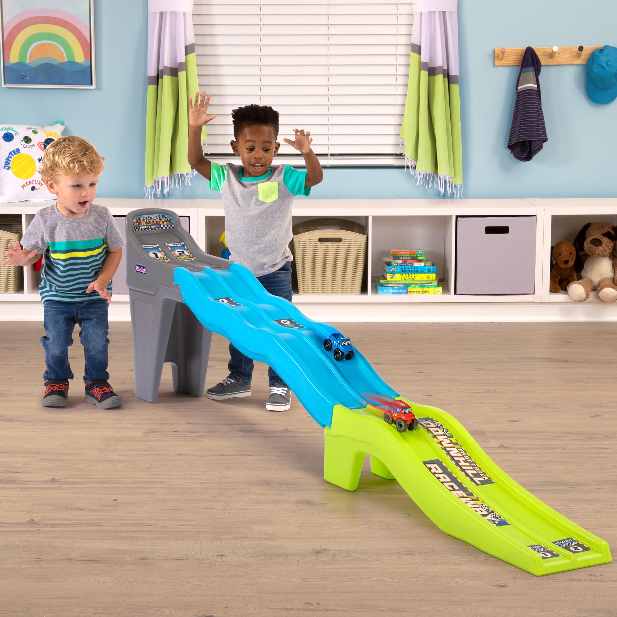 Simplay3 Fast Track Downhill Raceway - Dual Lane Toy Car Racetrack for Toddlers & Kids with 2 Race Cars Included | Made in USA | Perfect for Indoor Playrooms & Birthday Party Games