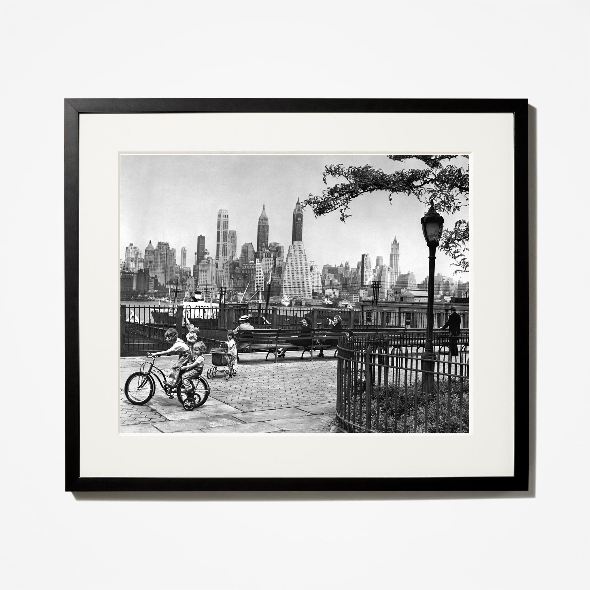 Brooklyn Heights | Premium Home Decor & Gifts for Modern Living - Perfect for Apartments, Offices & Cozy Spaces