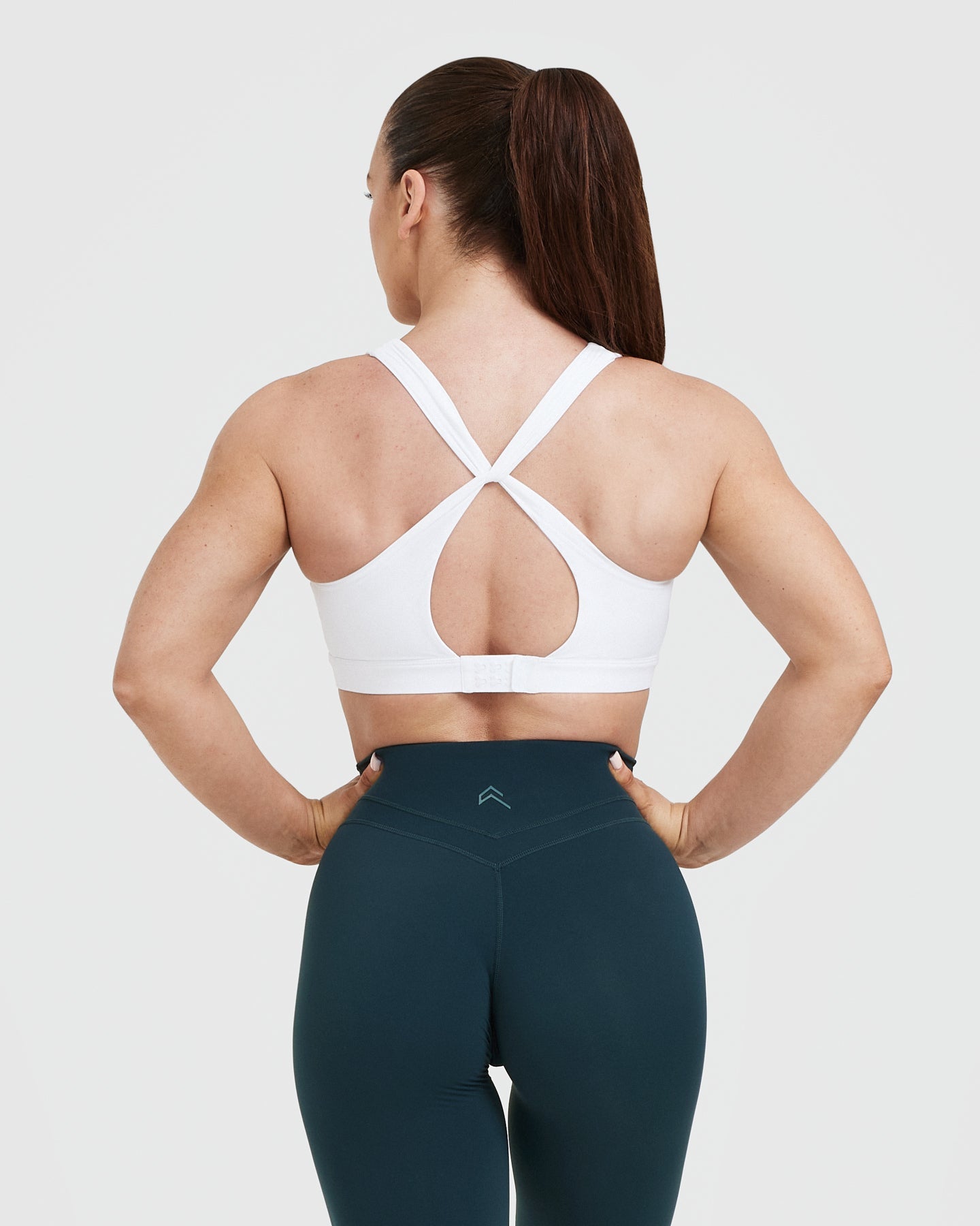 High Support Seamless Sports Bra for Women - Breathable & Comfortable Workout Top - Perfect for Yoga, Running, and Gym Training
