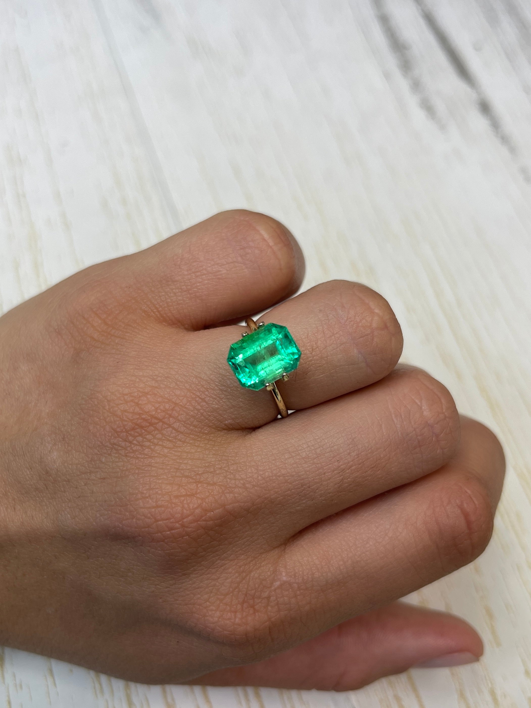 4.70 Carat 11x9mm Yellowish Green Natural Loose Colombian Emerald - Classic Emerald Cut Gemstone for Jewelry Making, Engagement Rings & Collector's Items