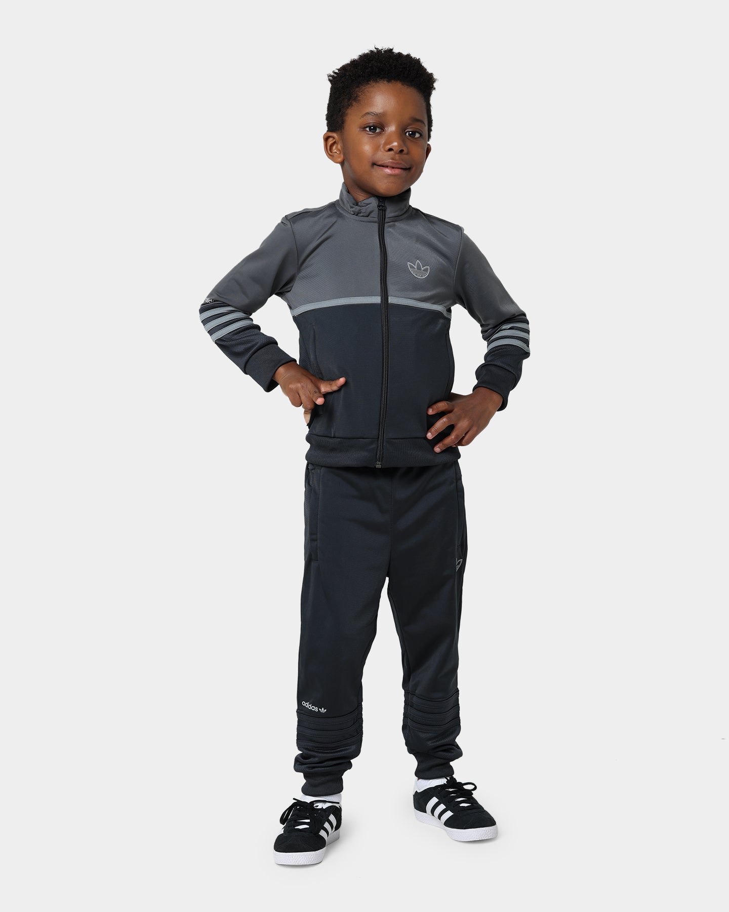 Adidas Kids' Grey Tracksuit Set - 5-Piece Athletic Outfit for Boys & Girls | Perfect for School, Sports & Casual Wear