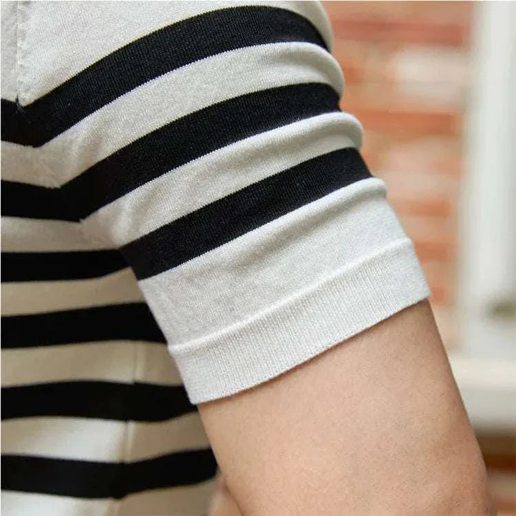Premium Office Polo Collar T-Shirt for Men & Women - Comfortable Business Casual Wear for Work & Professional Meetings