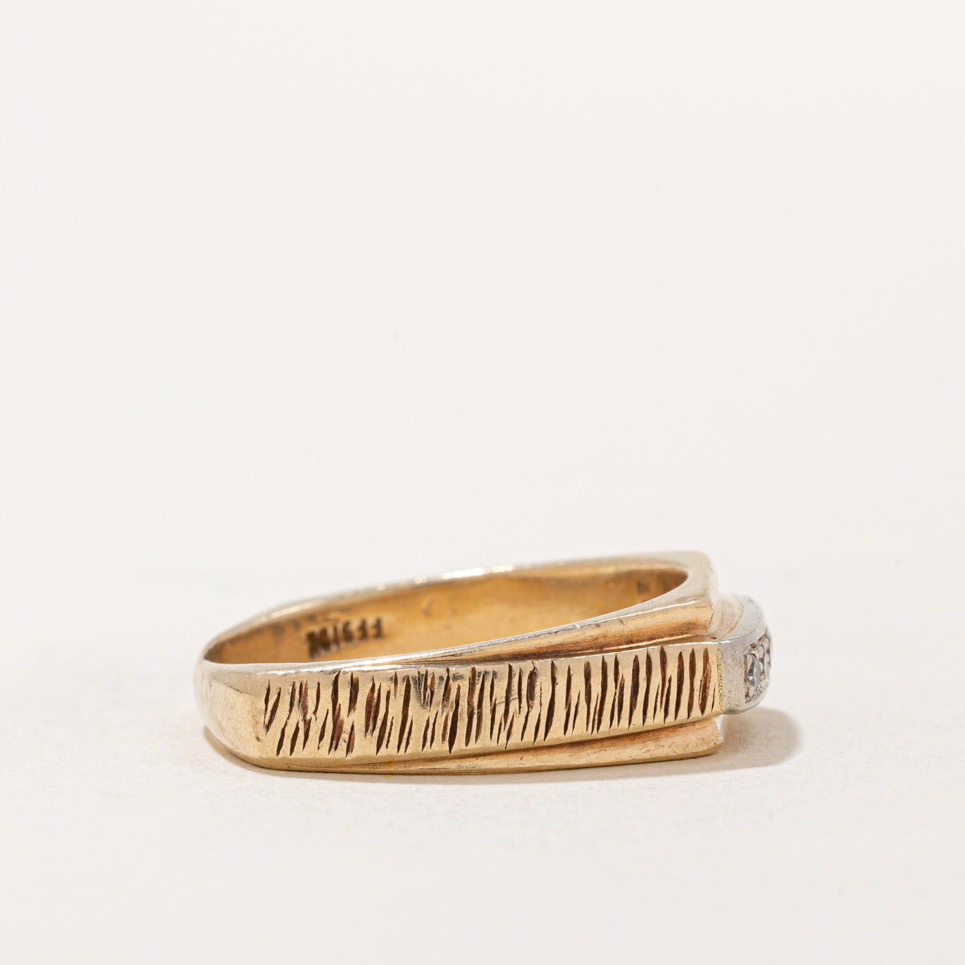 Diamond Textured Band Ring - 0.10ctw Genuine Diamond Ring - Size 10 - Perfect for Anniversary Gifts, Wedding Bands & Everyday Elegance