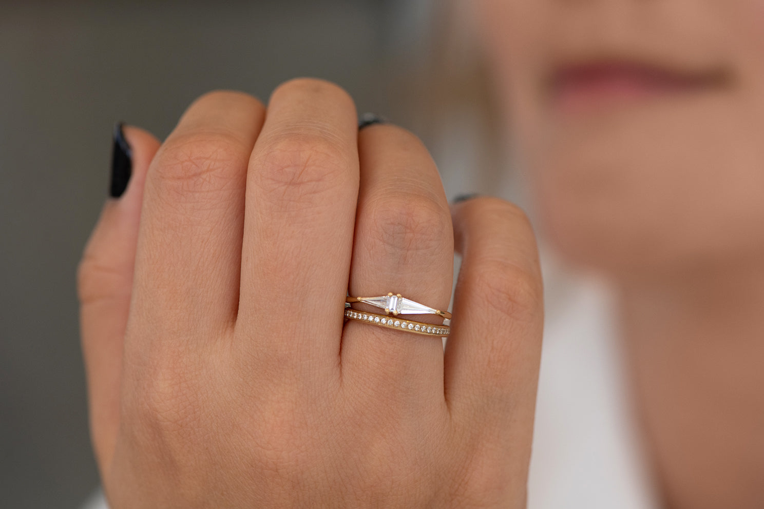 Asymmetrical Arrow Diamond Engagement Ring for Women - Unique Wedding Band, Proposal Jewelry Gift for Her - Perfect for Anniversaries, Valentine's Day & Special Occasions