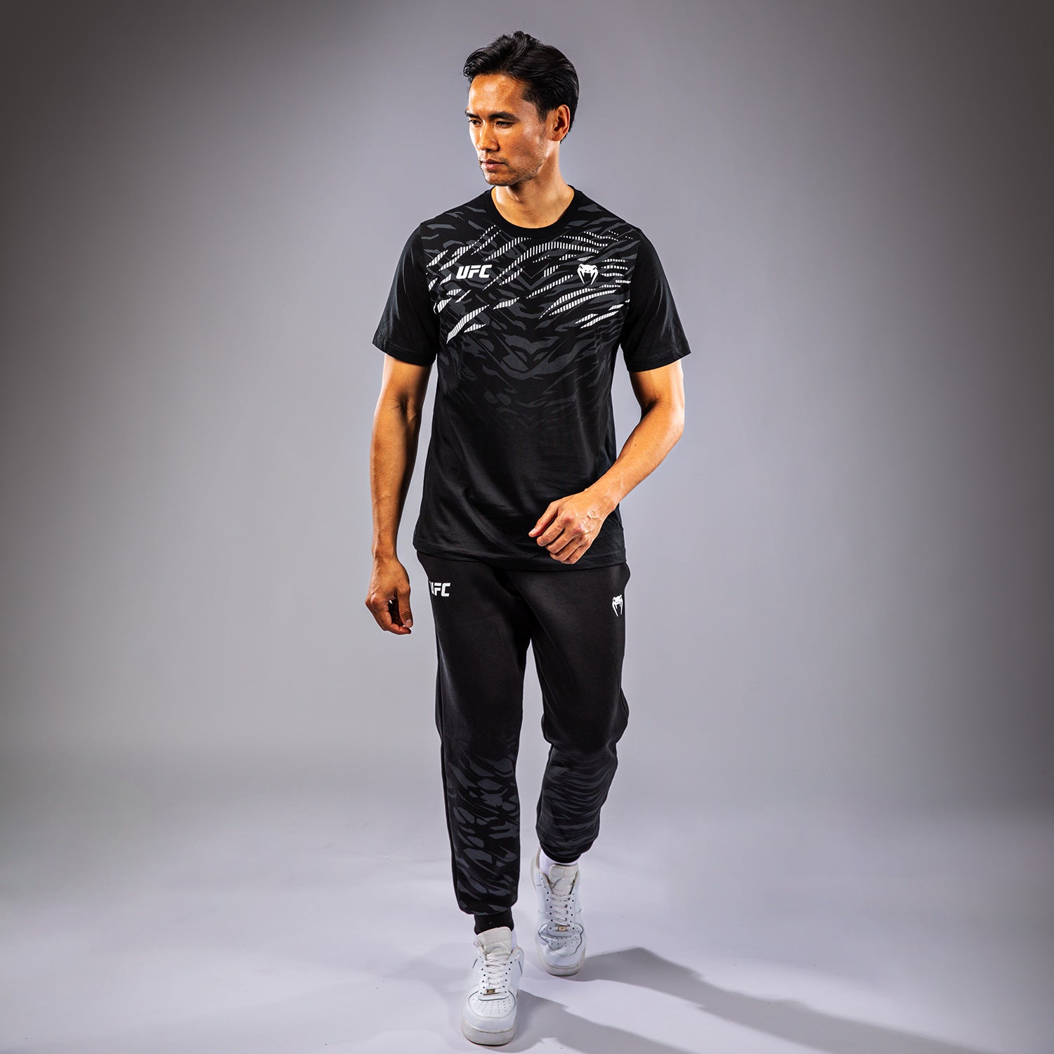 Venum UFC Fusion Men's Replica Short Sleeve T-Shirt - Black | Official MMA Training & Casual Wear