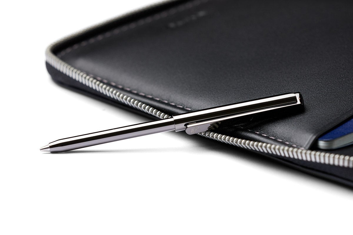 Bellroy Travel Folio Second Edition - Premium Leather Passport Holder & Travel Wallet for Men & Women - Perfect for Airports, Business Trips & International Travel