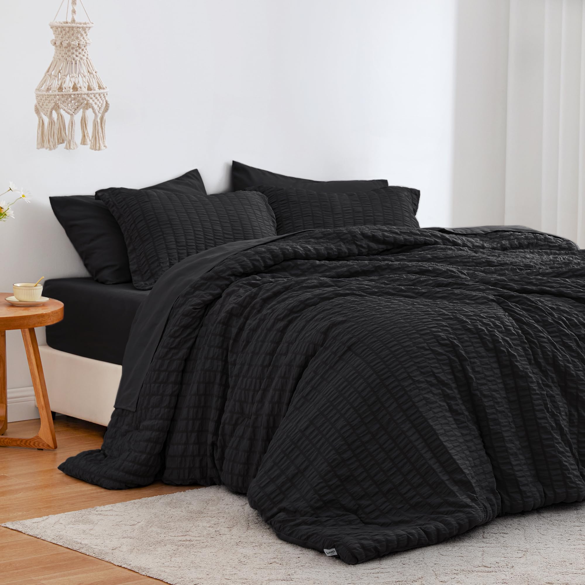 Love's Cabin Seersucker Black Queen Comforter Set - 7 Piece All Season Lightweight Bedding Set with Comforter, Flat Sheet, Fitted Sheet, Pillowcases & Shams | Perfect for Guest Rooms, Master Bedrooms & Dorm Decor