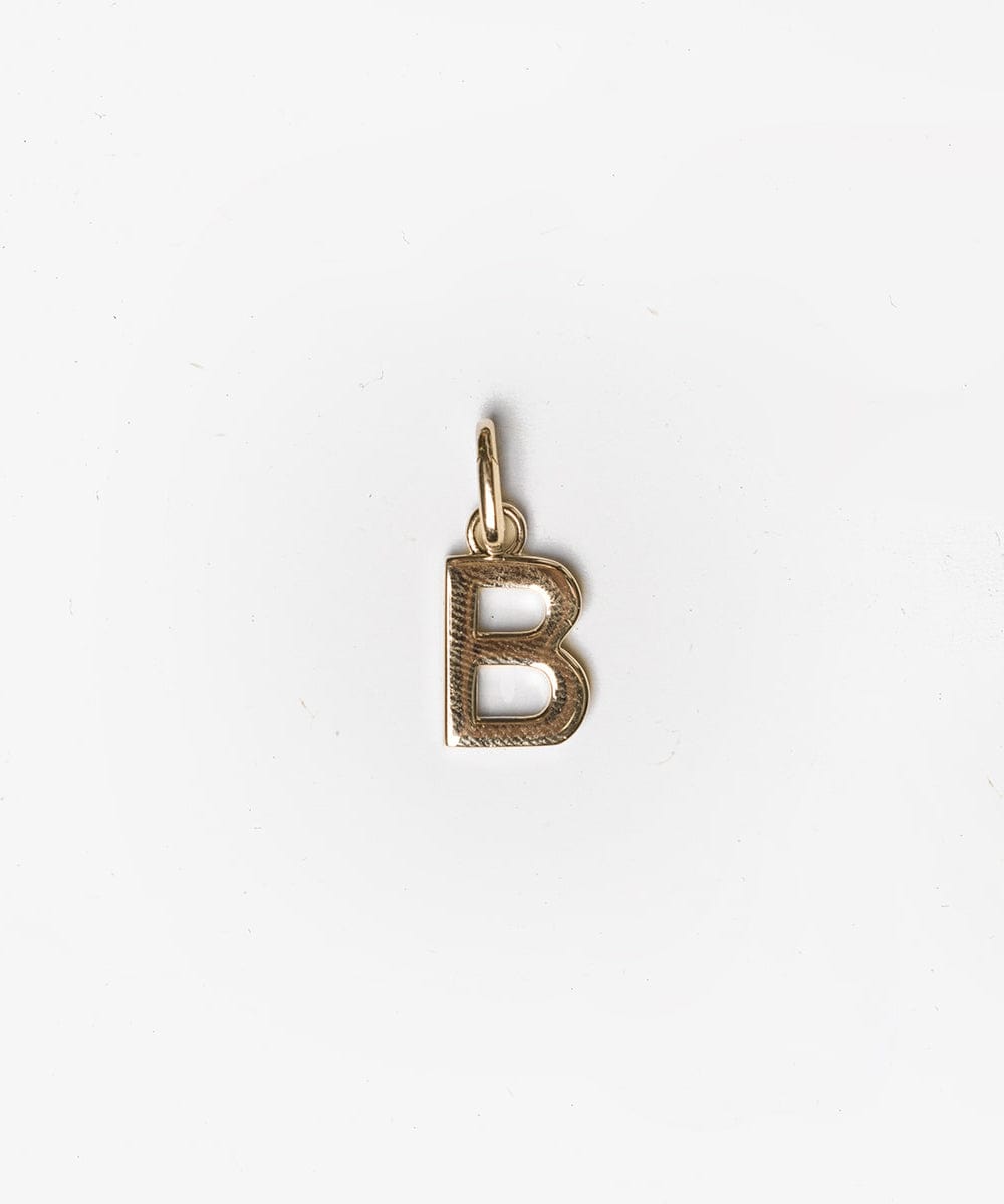 Personalized Letter Hat Charm - Custom Initial Pendant for Jewelry Making, DIY Crafts & Gifts - Perfect for Necklaces, Bracelets & Keychains