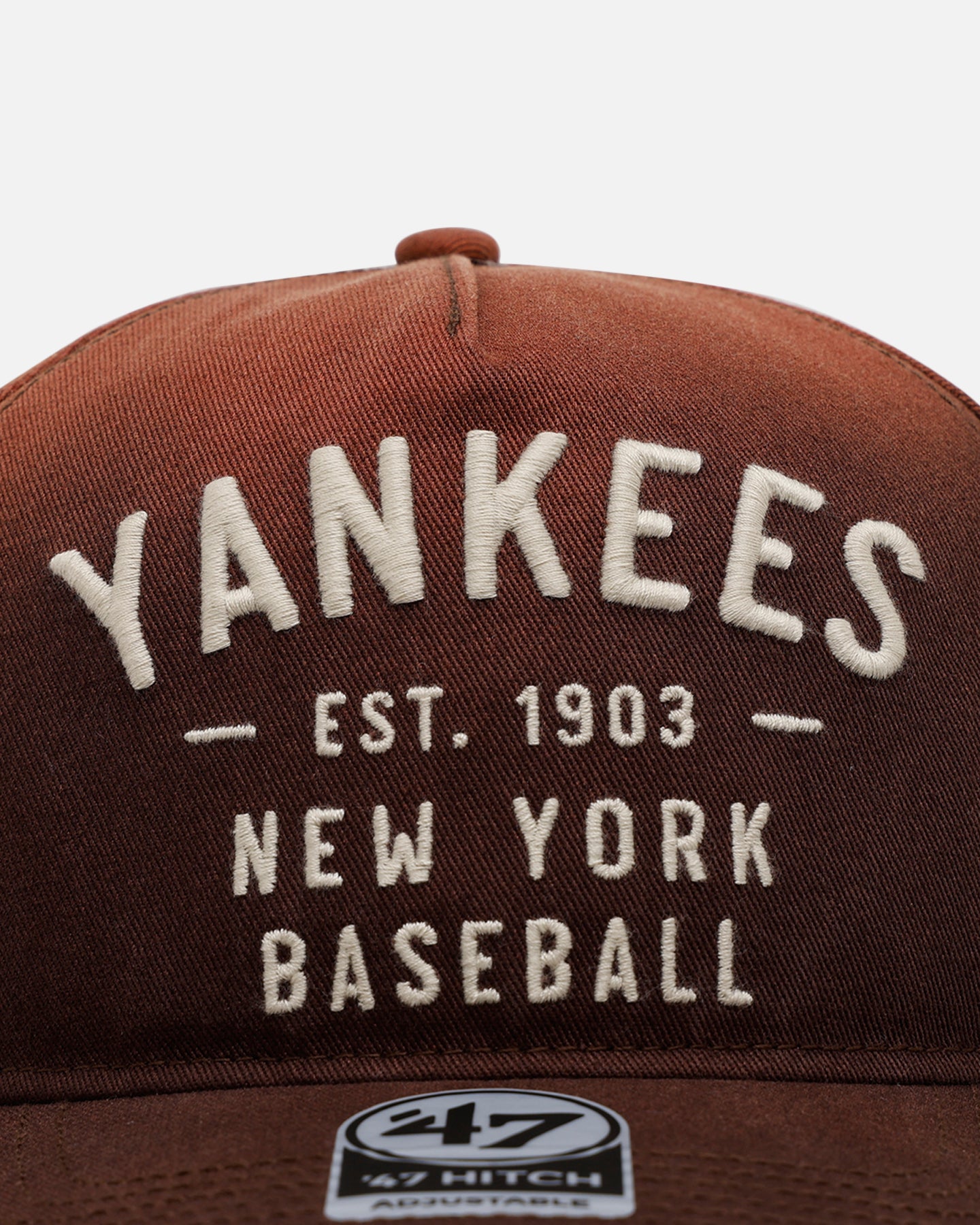 New York Yankees 'Dusted' 47 Hitch Snapback Hat - Adjustable Brown Baseball Cap for Men & Women - Perfect for Sports Fans, Streetwear Fashion & Casual Outings