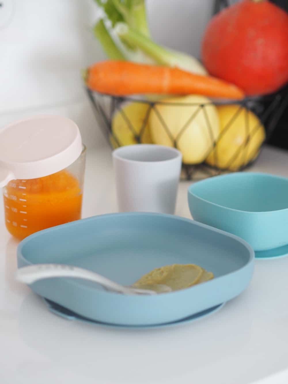 BEABA Silicone Baby Feeding Set - 4-Piece Toddler Meal Kit with Spoon, Fork, Bowl & Plate - BPA-Free, Dishwasher Safe for Easy Cleaning - Perfect for Home, Travel & Daycare Use