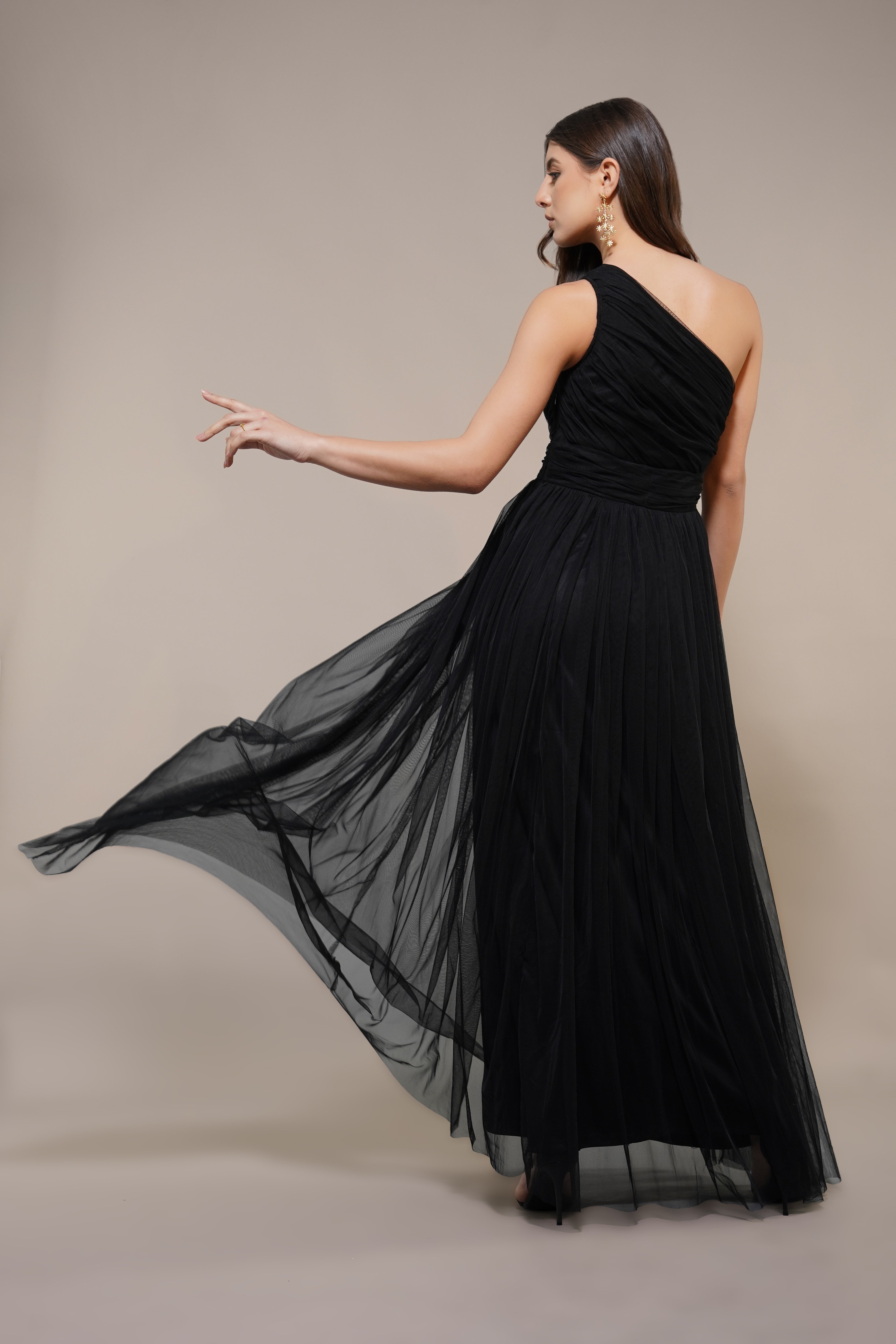 Elegant One Shoulder Black Maxi Dress for Women - Perfect for Evening Parties, Weddings & Summer Vacations