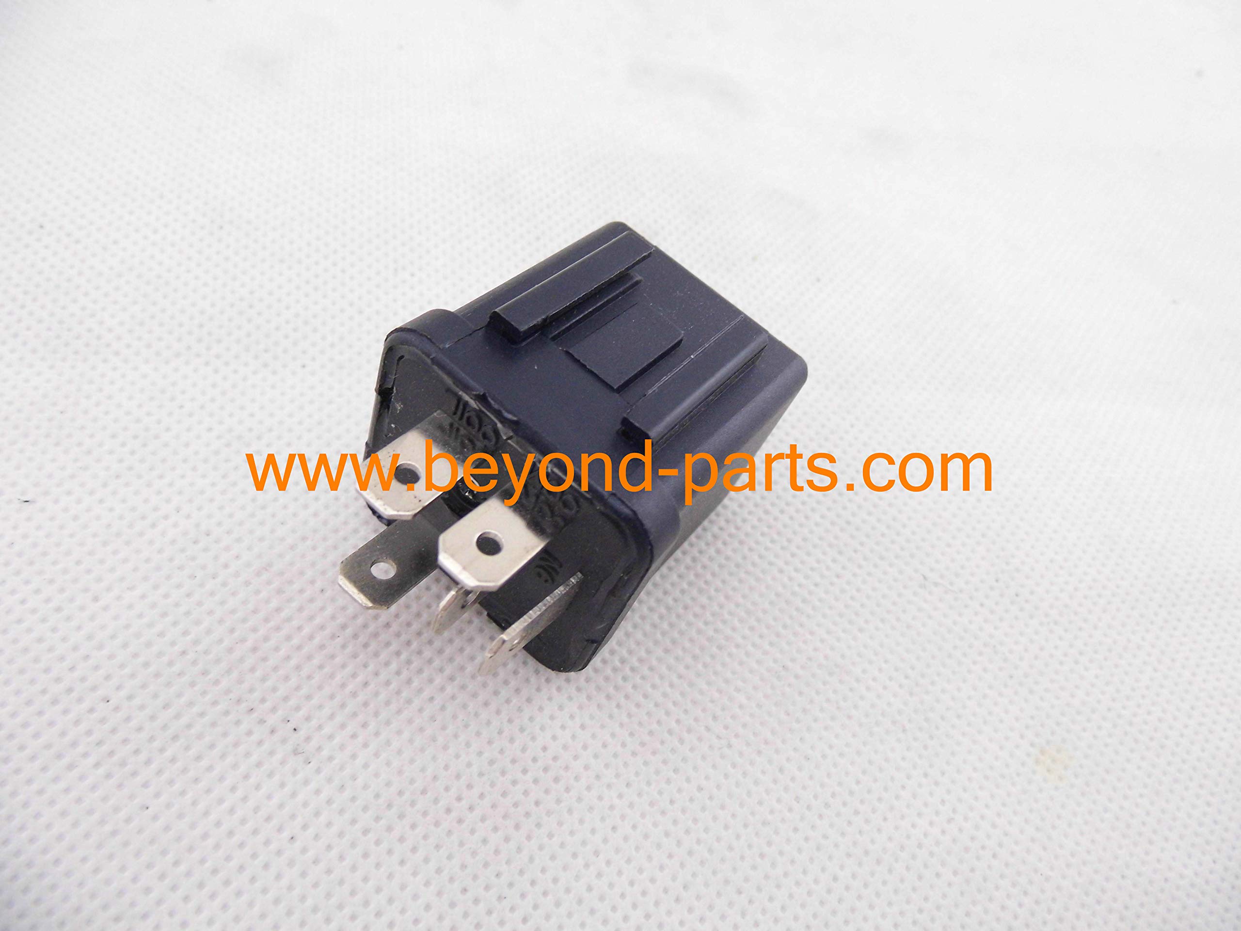 2 Pcs A/C Air Conditioner Relay 569-06-61960 5690661960 for Komatsu PC200-8 Excavator - Heavy Duty Cooling System Replacement Part for Construction Equipment