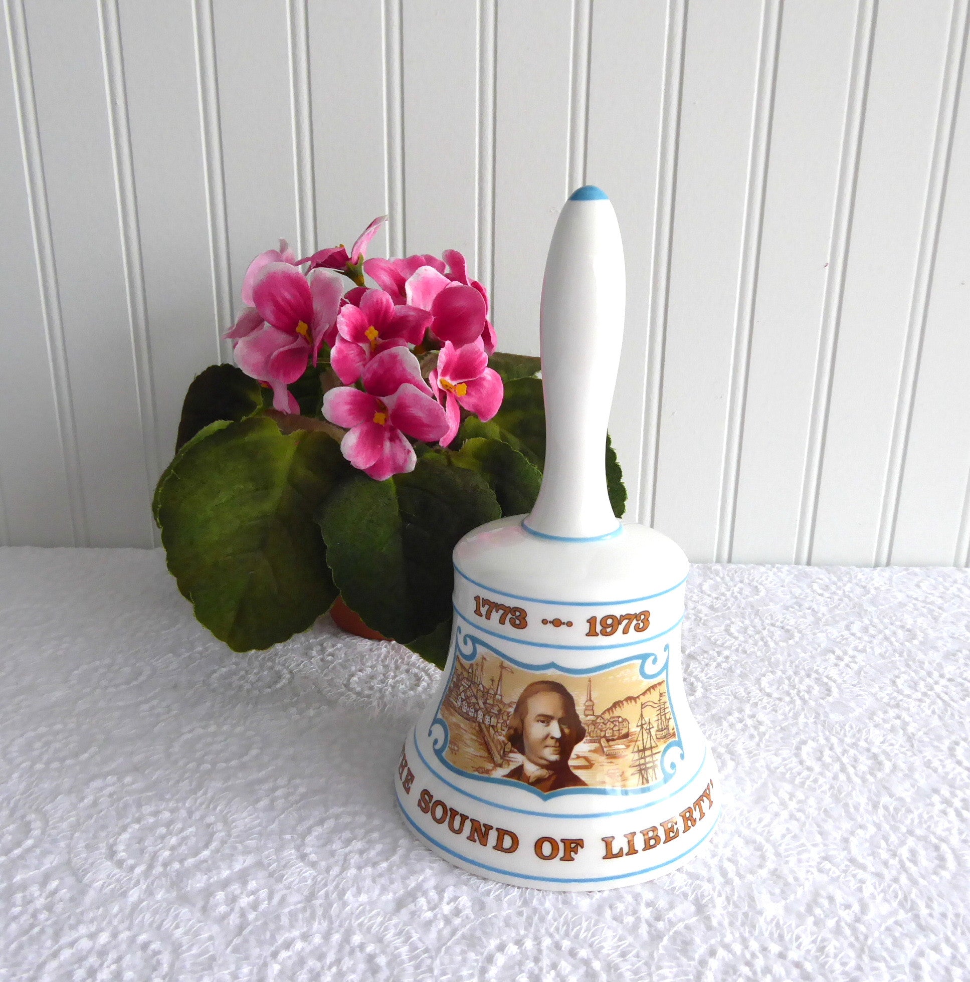 Vintage Hostess Bell Hammersley Boston Tea Party Liberty Bell 1973 - Collectible Bone China Tea Bell with Authentic Sound - Perfect for Historical Reenactments, Patriotic Decor & Tea Party Accessories