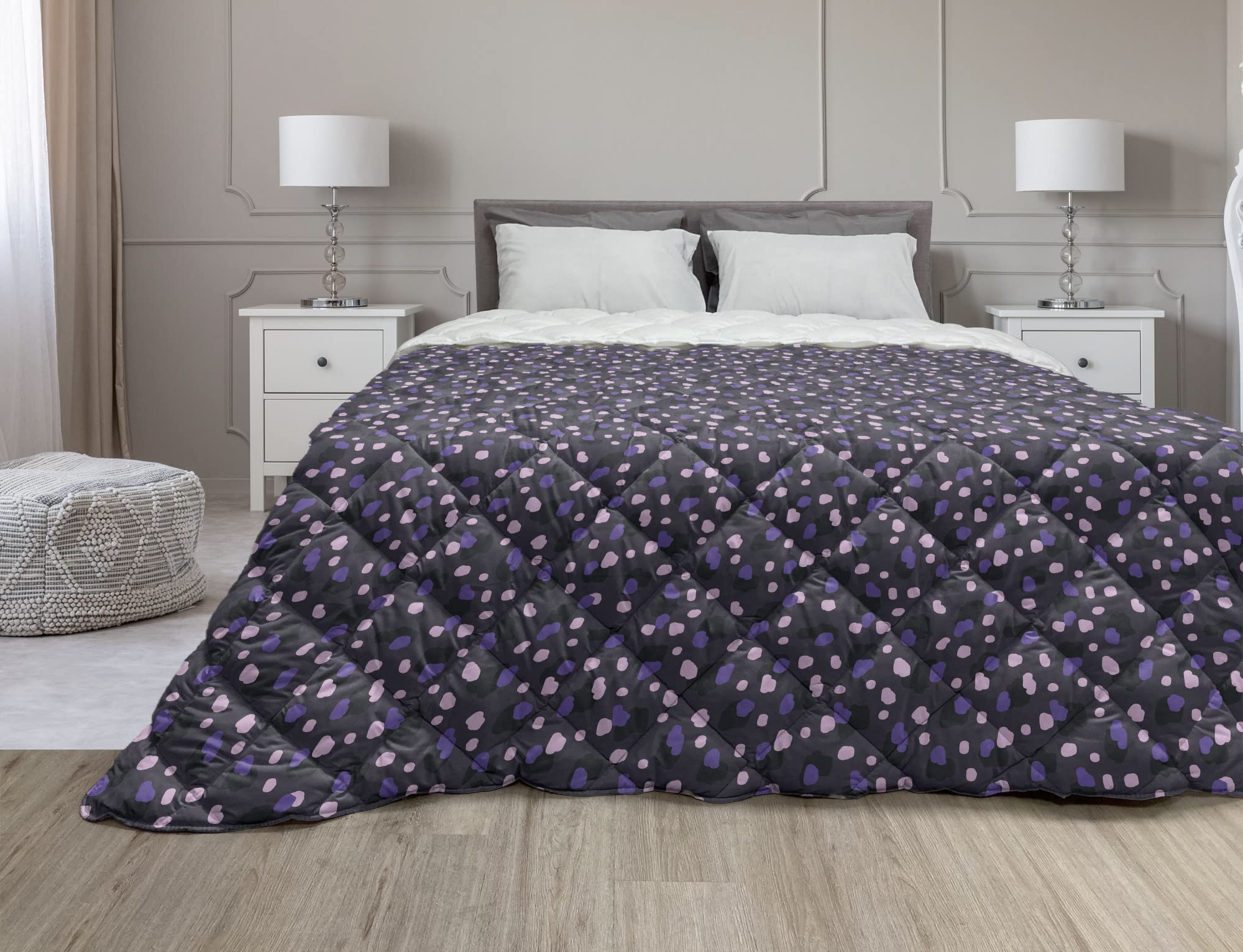 Ambesonne Dalmatian Pattern Down Alternative Comforter - Hypoallergenic Microfiber All-Season Bedding Set with Abstract Dot Design in Blue Violet & Pale Pink - Twin Size for Kids' Room, Guest Bedroom or Dorm Decor