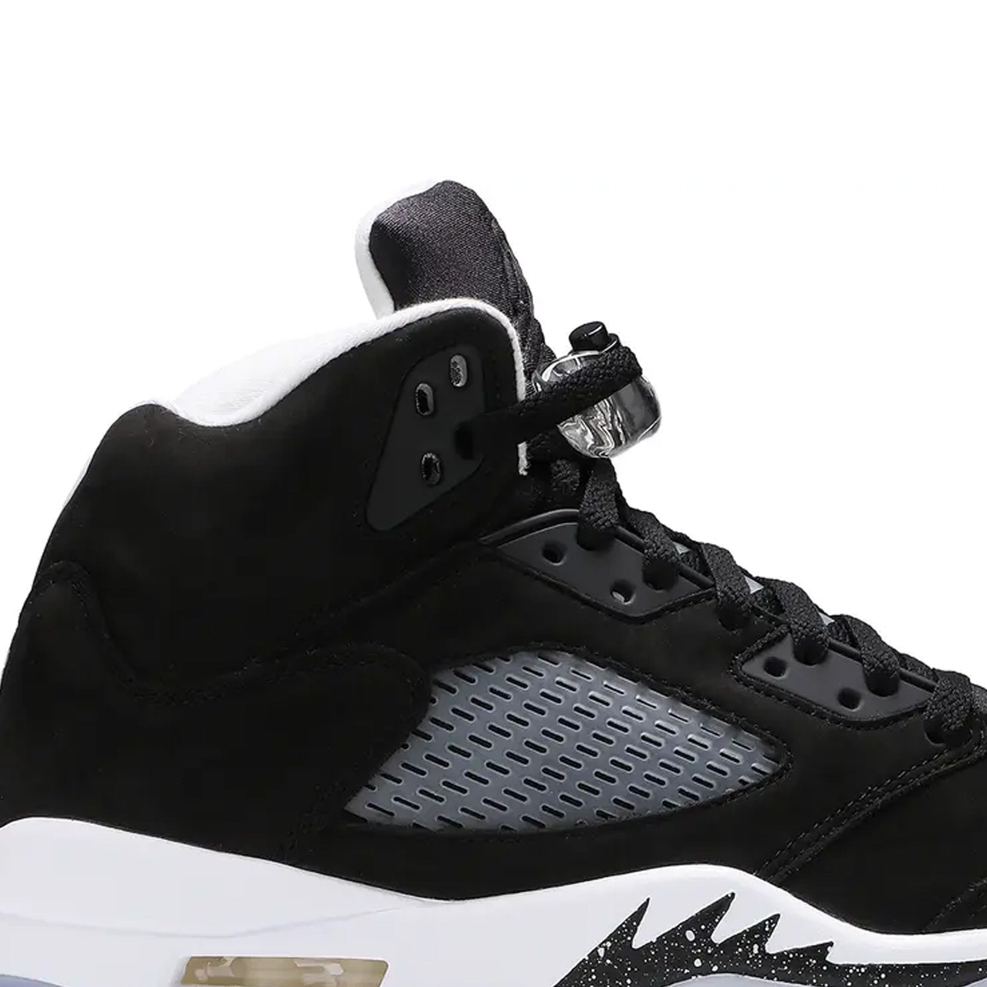 Air Jordan 5 'Oreo' Retro 2021 - Men's Basketball Shoes - Black & White Sneakers for Casual Wear & Street Style