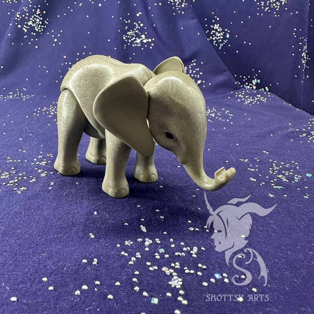 Playmobil Elephant Toy - Realistic African Elephant Figure for Kids, Educational Animal Playset for Pretend Play & Collectors - Perfect for Birthday Gifts, Classroom Learning & Safari-Themed Adventures
