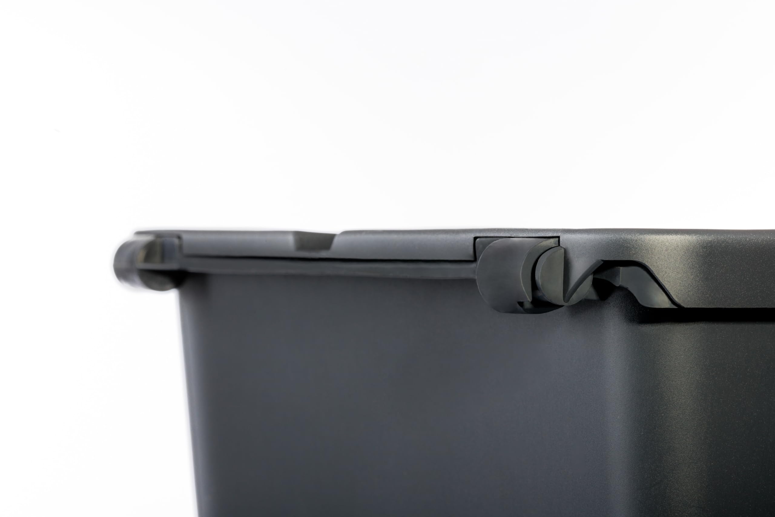 Maury's Set of 3 Eco-Friendly 35L Recycling Bins with Handles - Indoor/Outdoor Waste Baskets for Home, Office & Garden Organization - Made in Italy | Perfect for Kitchen, Bathroom & Garage Recycling