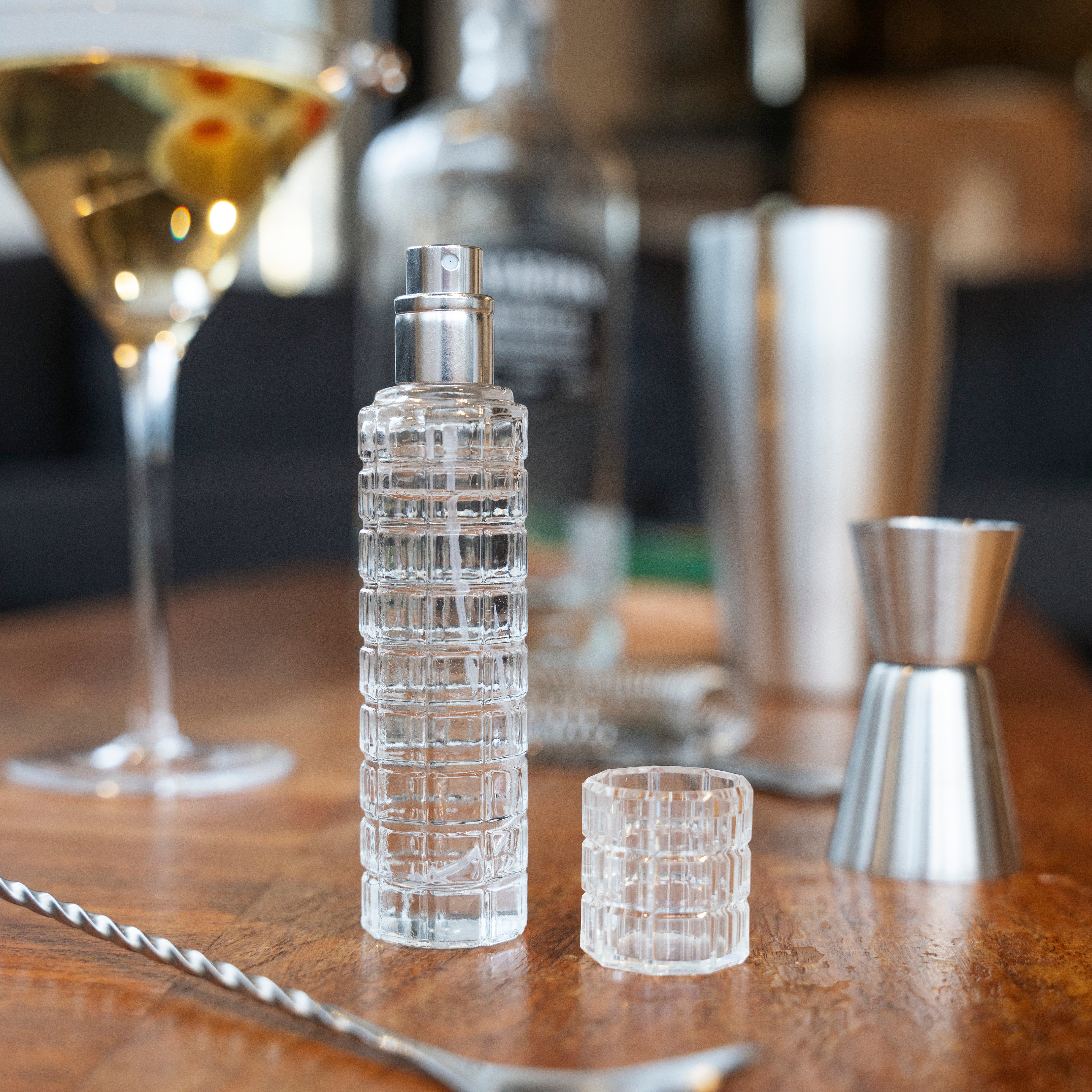 Premium Glass Cocktail Atomizer - Essential Bar Tool for Mixing & Serving Cocktails - Perfect for Home Bars, Parties & Professional Bartenders