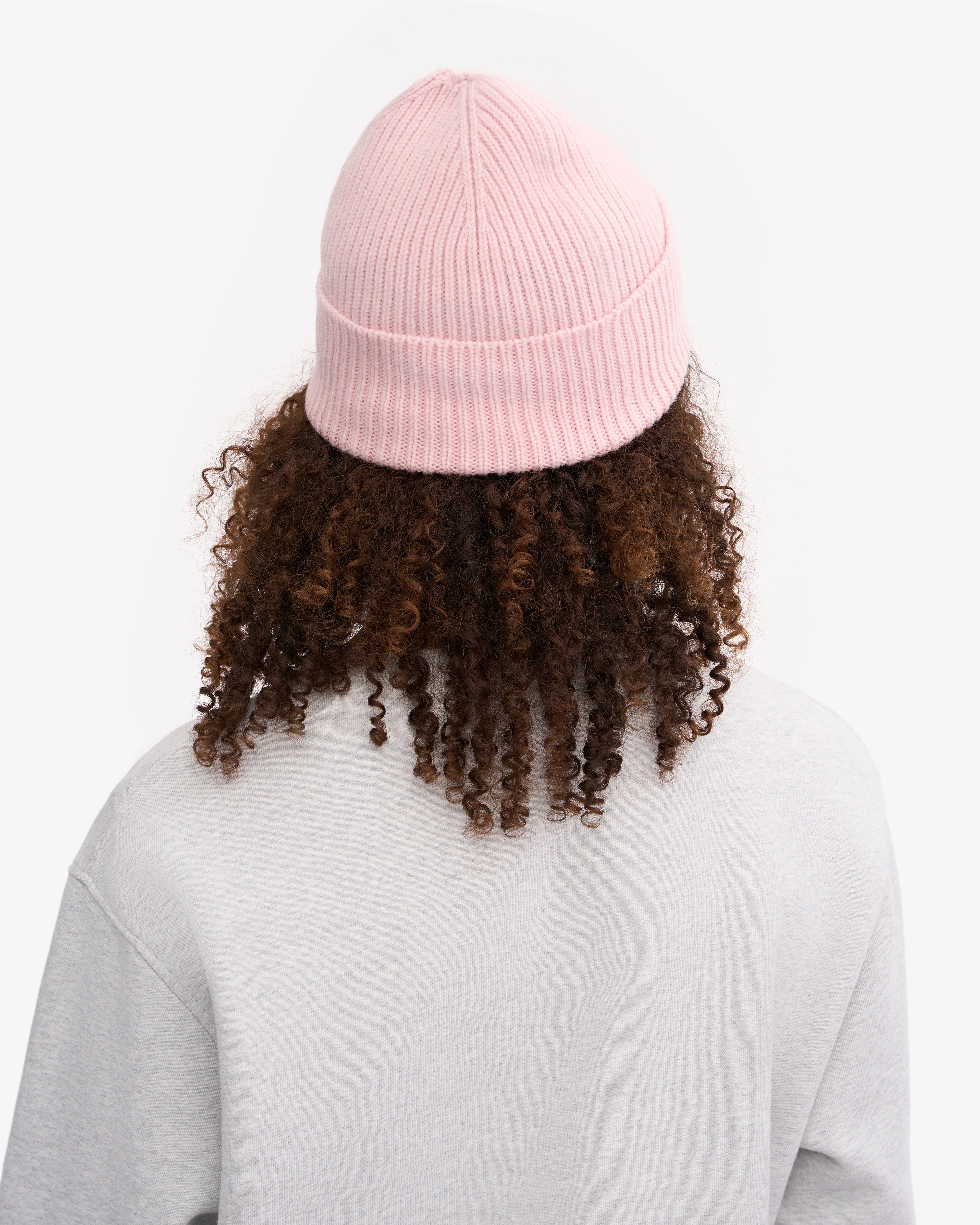 Soft Merino Wool Beanie for Women & Men - Faded Pink Winter Hat - Warm & Breathable for Skiing, Hiking & Outdoor Activities