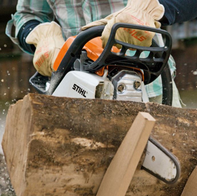 Stihl MS 211 Gas Chainsaw - 35.2cc Low Emission Engine with 16-Inch Bar - Perfect for Tree Cutting, Firewood & Landscaping