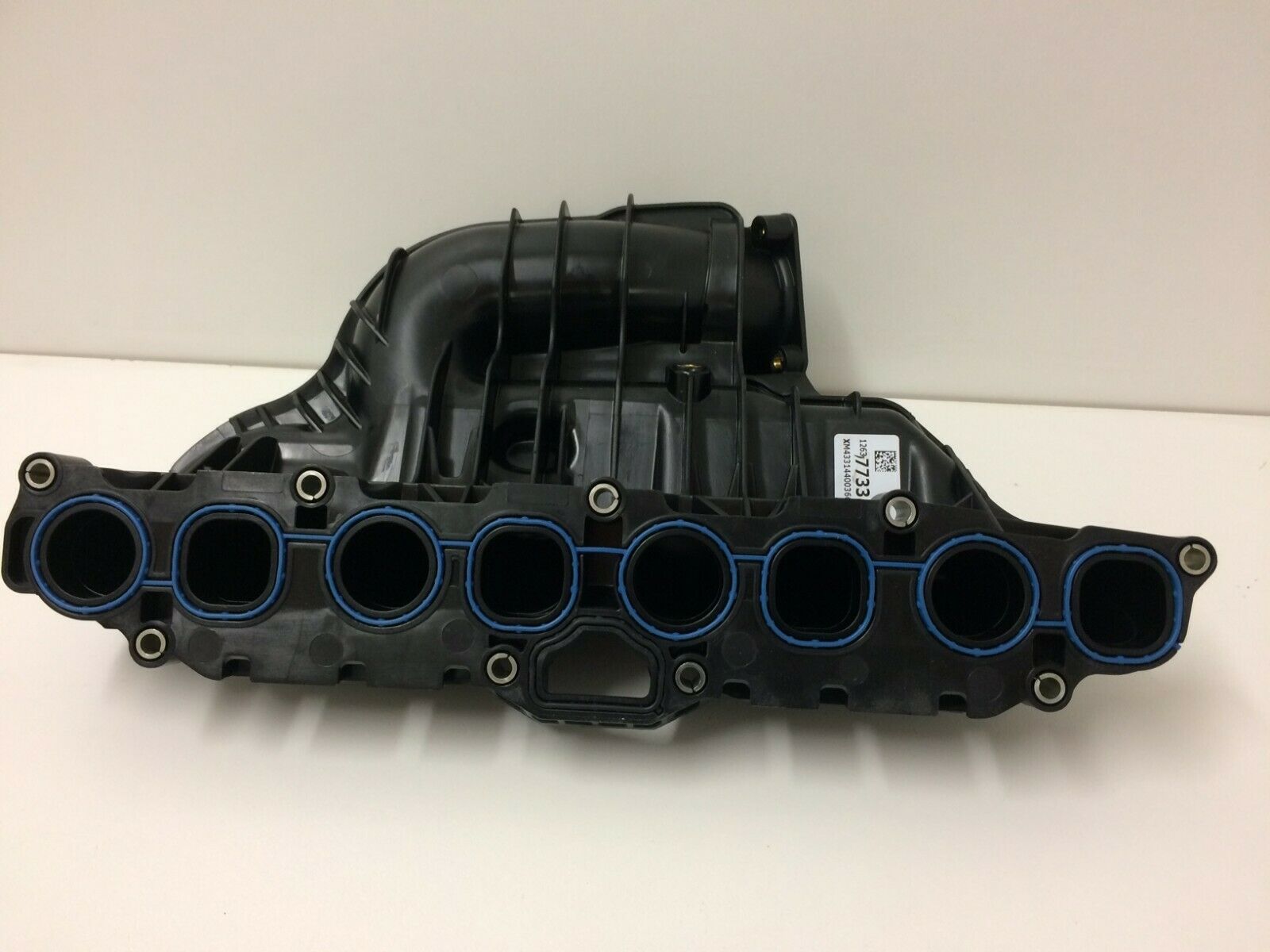Genuine Holden RG Colorado 2.8L Duramax Diesel Engine Inlet Manifold Assembly - Replacement Part for Improved Performance & Fuel Efficiency
