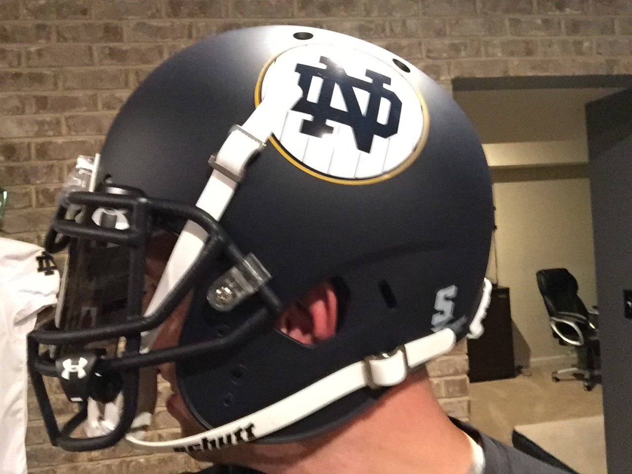 Authentic Schutt XP Notre Dame 2018 Shamrock Series Football Helmet - Official College Football Gear for Games, Collectors & Fans
