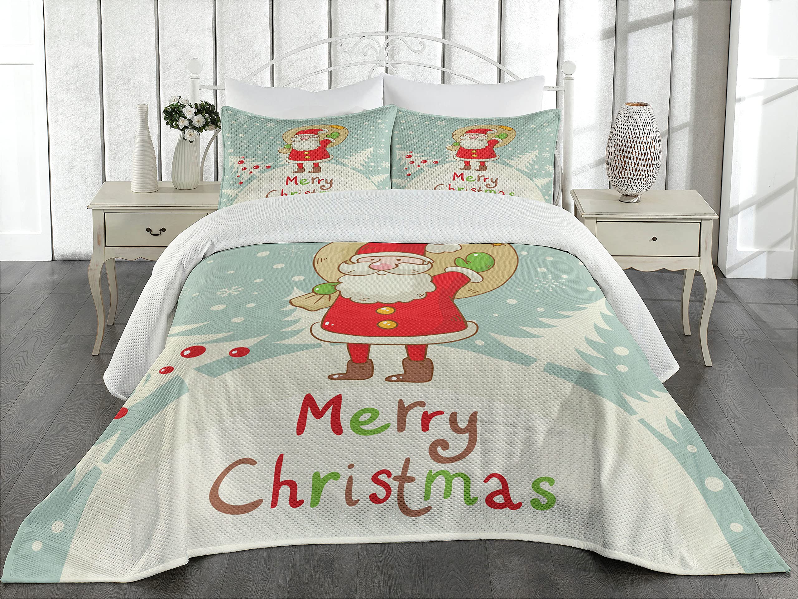 Ambesonne Santa Christmas Quilted Bedspread Set - 3 Piece King Size Holiday Bedding with 2 Pillow Shams, Festive Santa & Presents Design on Snowy Forest - Perfect for Holiday Decor & Cozy Winter Nights