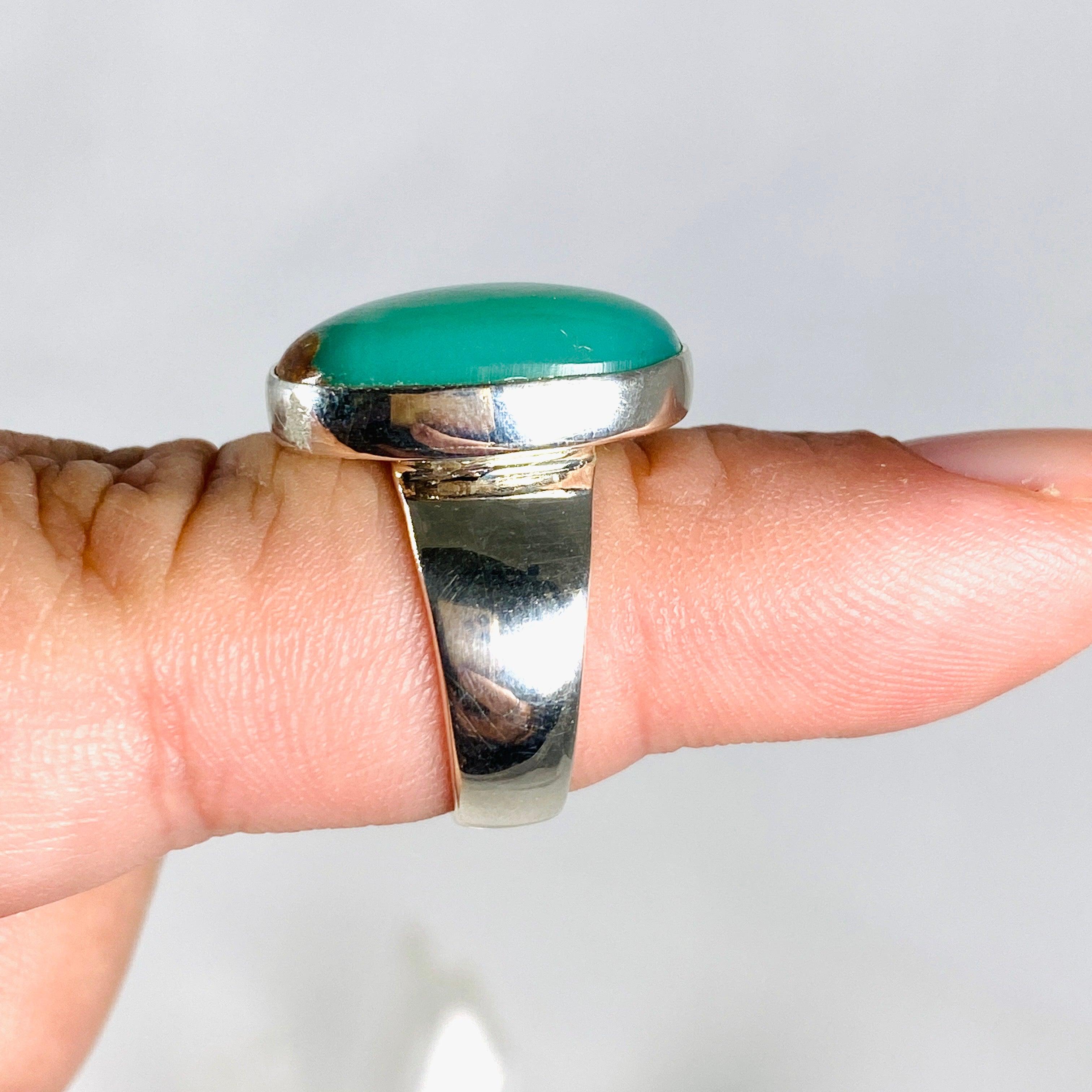Chrysoprase Oval Ring Size 7 - 925 Sterling Silver Women's Jewelry for Everyday Wear & Special Occasions