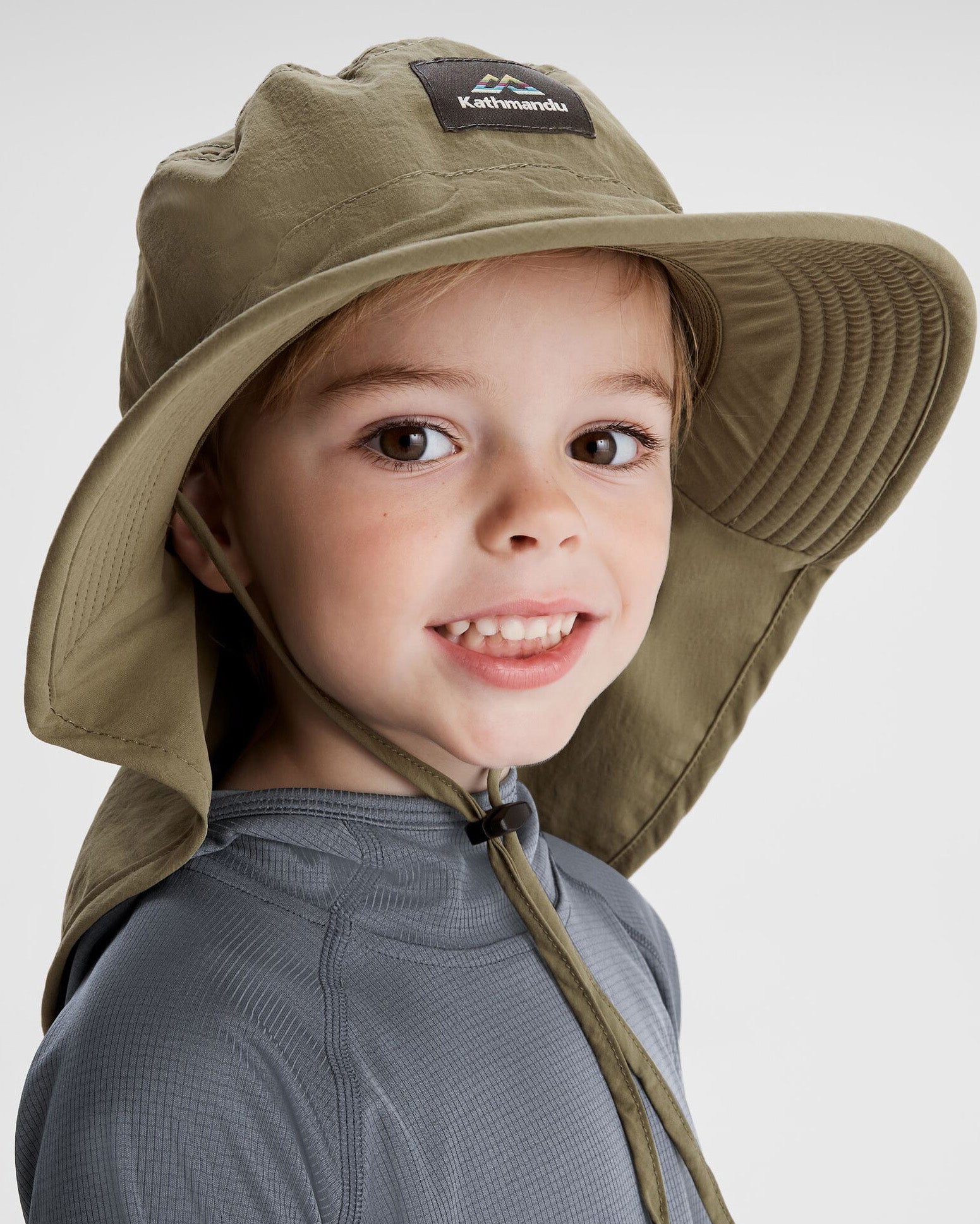 EVRY Day Kids Sun Hat - UPF 50+ UV Protection, Adjustable Chin Strap, Lightweight & Breathable for Boys & Girls - Perfect for Beach, Pool, and Outdoor Activities