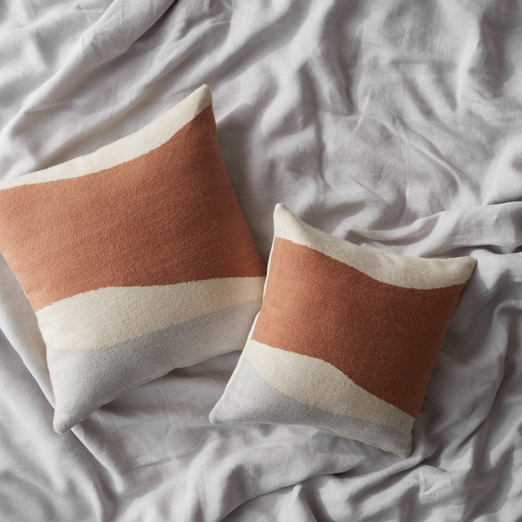 Las Colinas Pillow - Ultra Soft & Supportive Memory Foam Pillow for Side, Back & Stomach Sleepers - Perfect for Home, Office & Travel Use