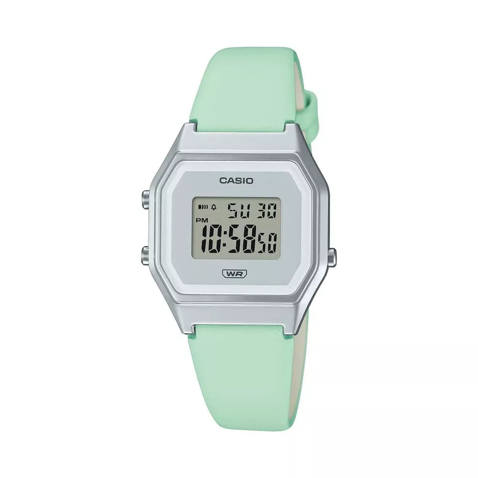 Casio LA680WEL Digital Watch for Men & Women - Water Resistant Sports Watch with Alarm, Stopwatch & LED Light - Perfect for Running, Swimming & Outdoor Activities