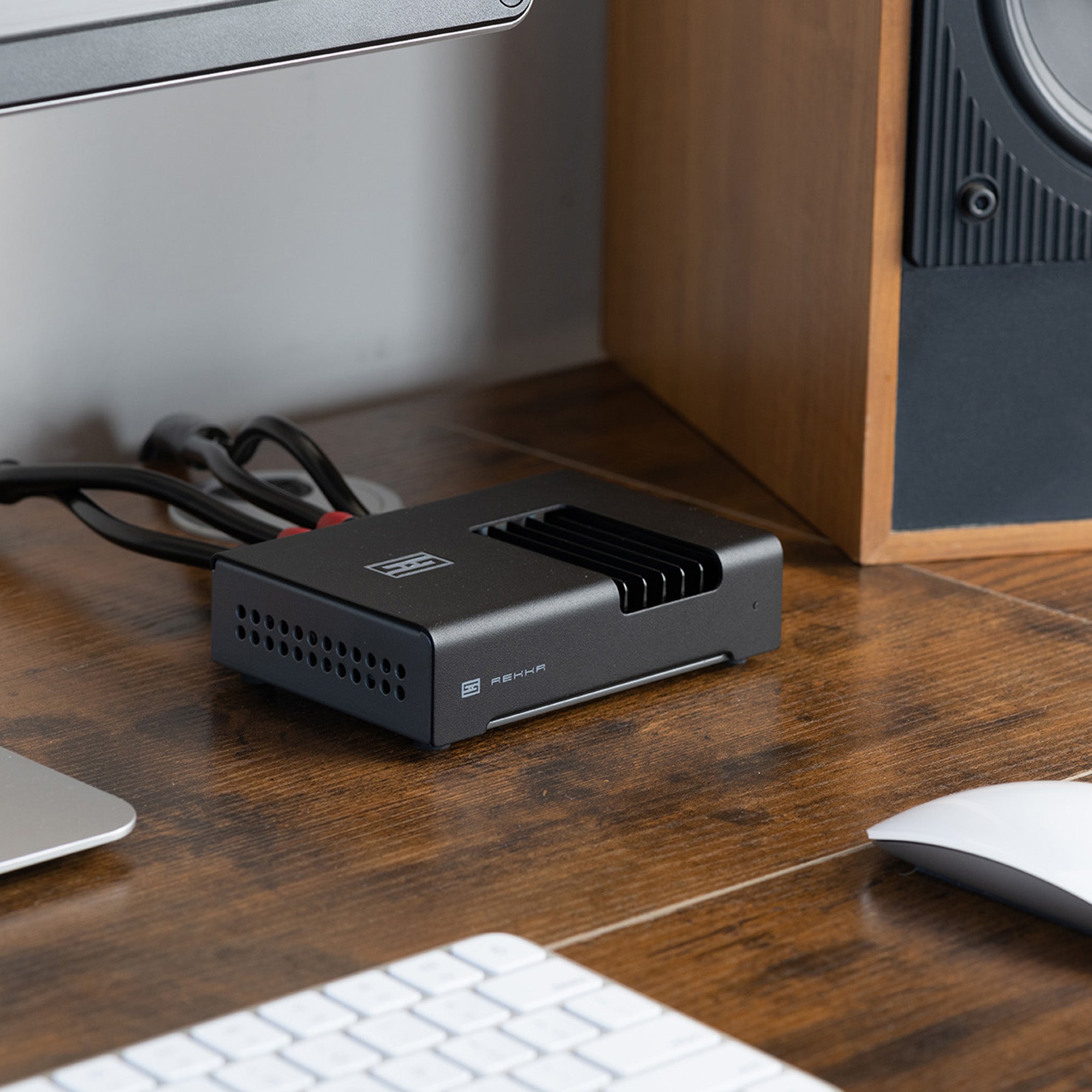 Schiit Audio Rekkr Compact Stereo Power Amplifier - 50W x 2 Channel Hi-Fi Home Audio System for Bookshelf Speakers, Turntables & Headphones - Perfect for Home Theater, Gaming & Music Listening