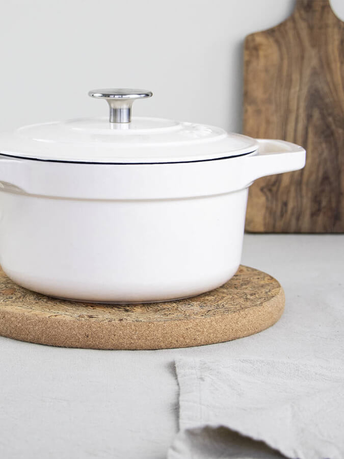 Premium Thick Cork Trivet - Heat Resistant & Eco-Friendly Kitchen Essential for Hot Pots, Pans, and Serving Dishes