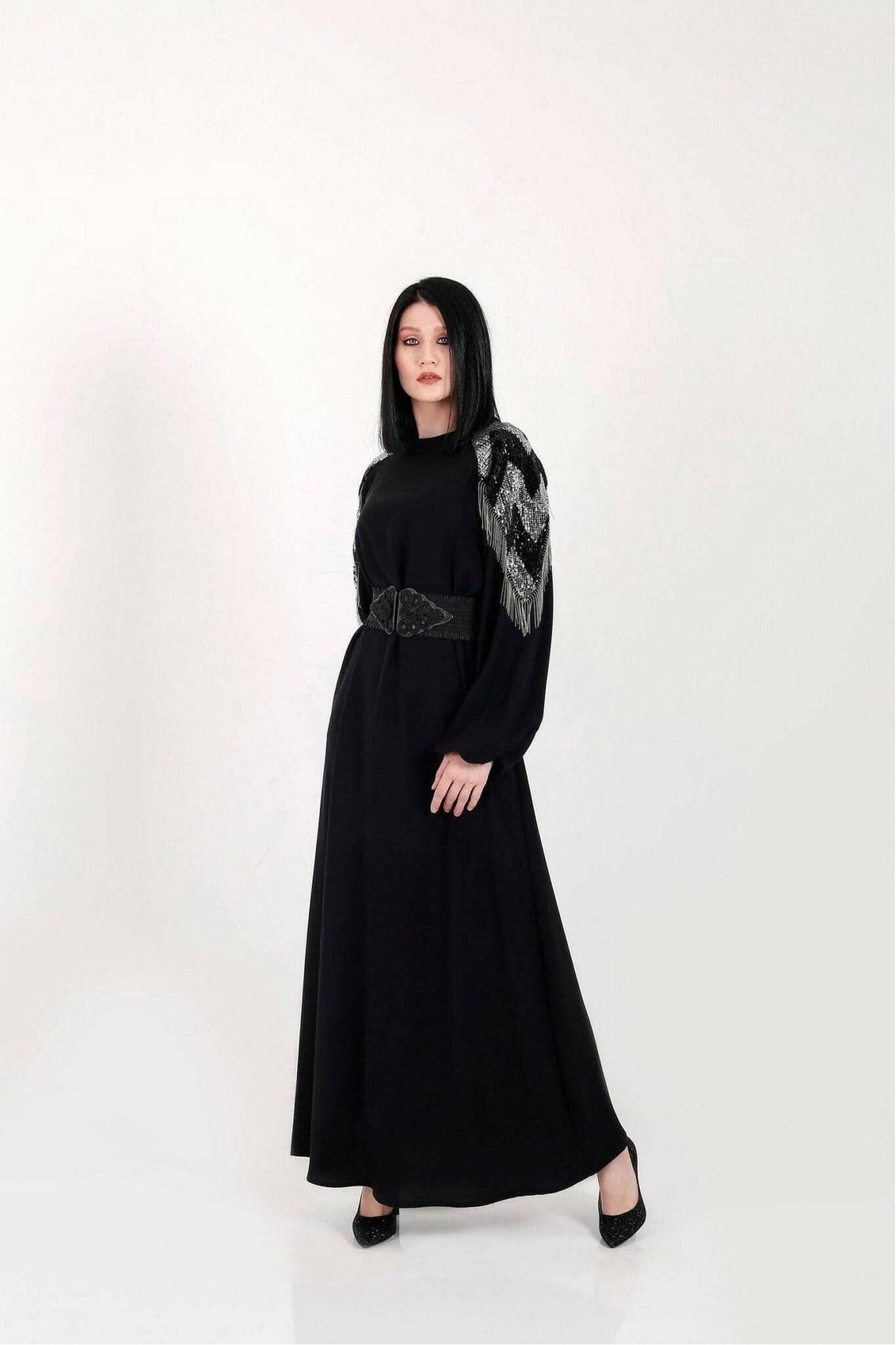 Lara Long Maxi Abaya - Elegant Black Muslim Dress for Women | Perfect for Prayer, Special Occasions & Everyday Wear