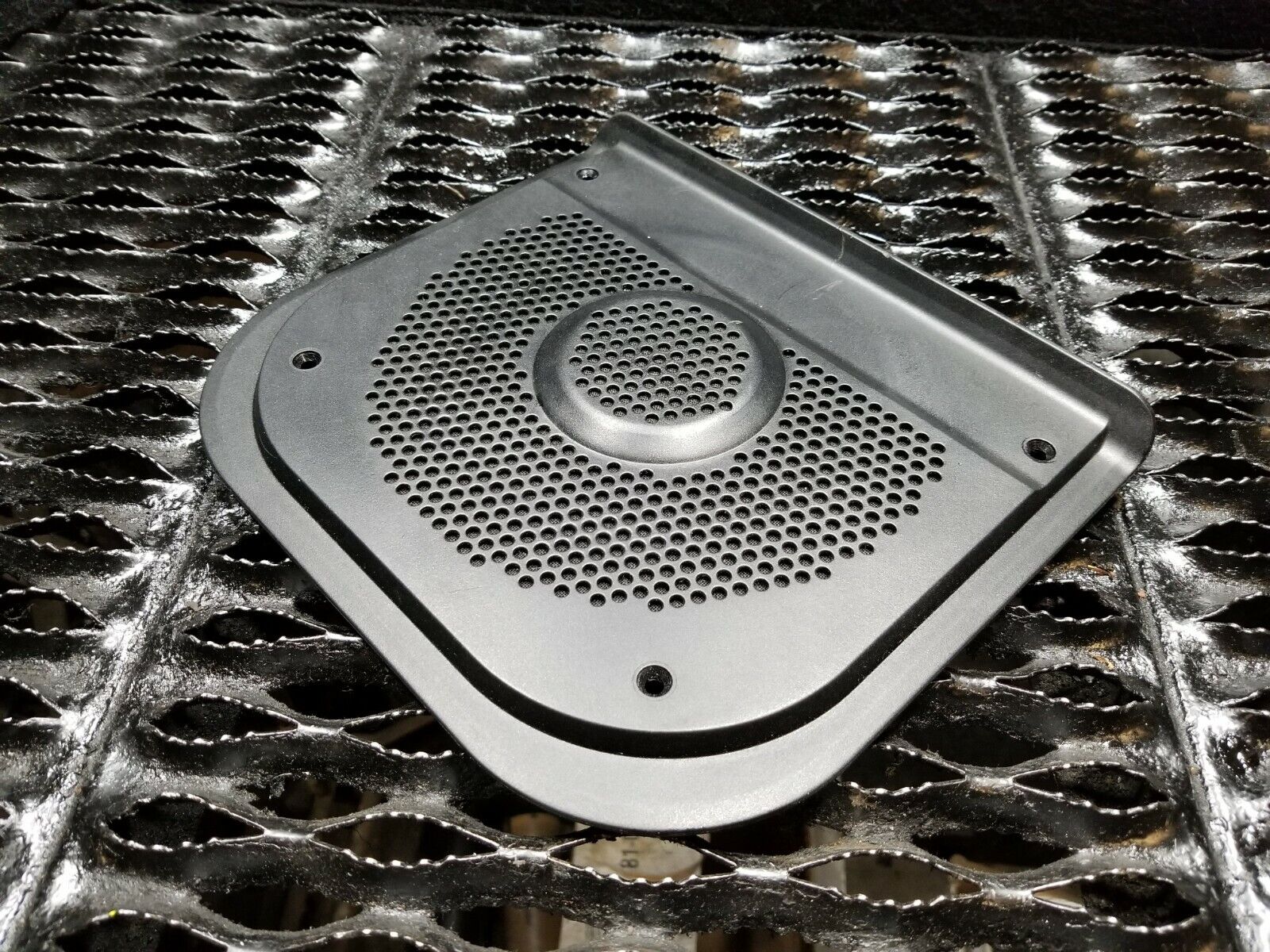 2006-2010 BMW 650i E63 Right Passenger Side Under Seat Speaker Cover - OEM Replacement Part for Enhanced Audio Experience