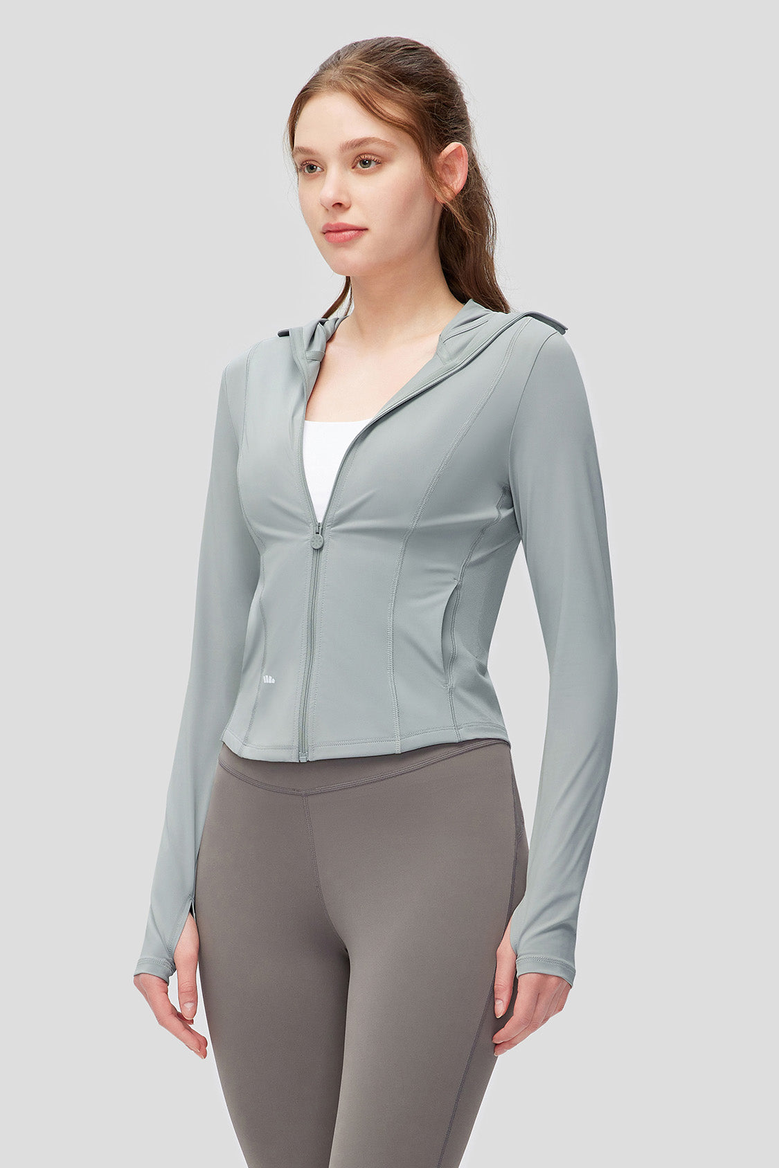 Iceskinny Women's Slim Fit Short Sun Protection Jacket UPF50+ UV Blocking Lightweight Cover-Up for Beach, Hiking & Outdoor Activities