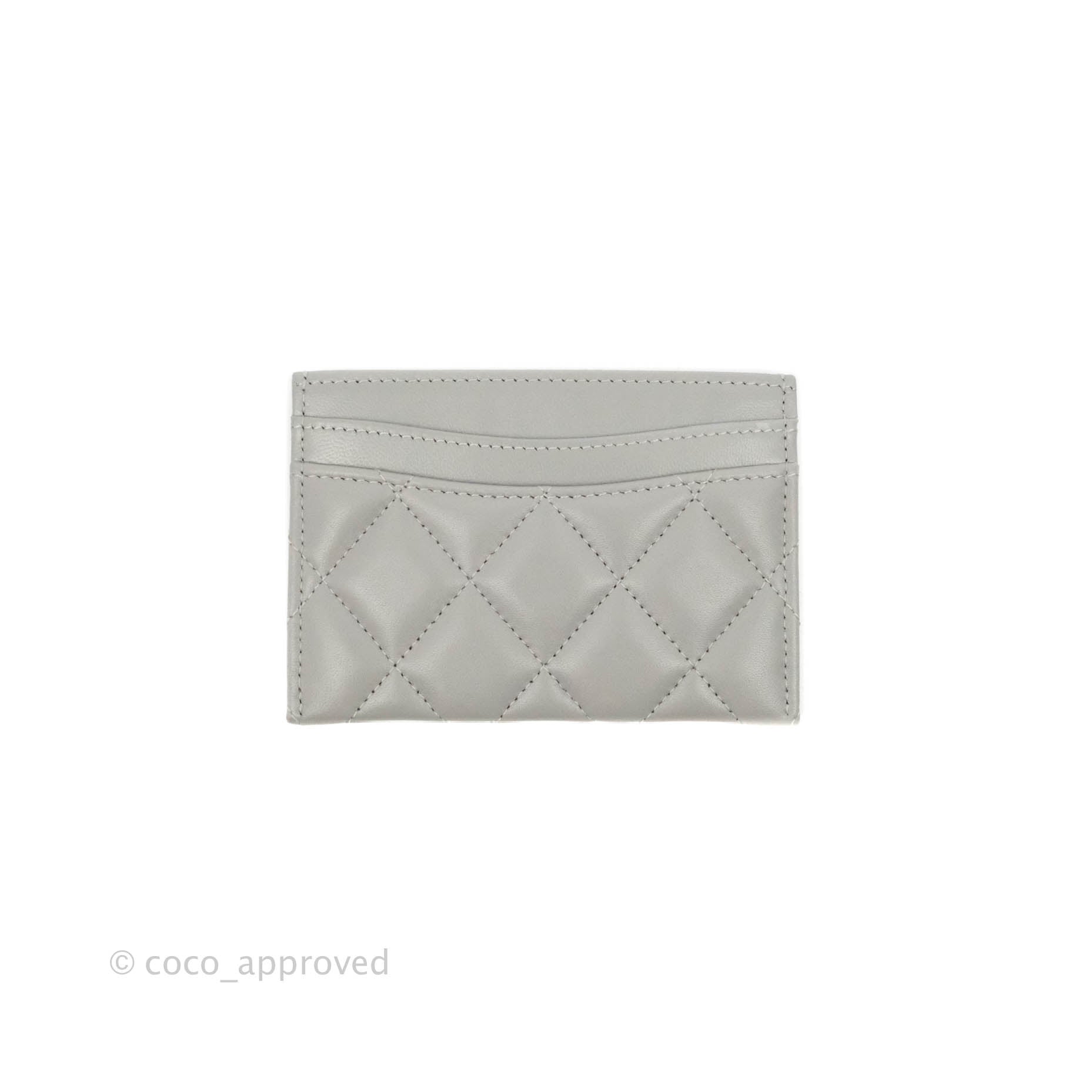 Chanel Classic Flat Card Holder in Grey Lambskin with Silver Hardware - Luxury Compact Wallet for Everyday Use & Travel