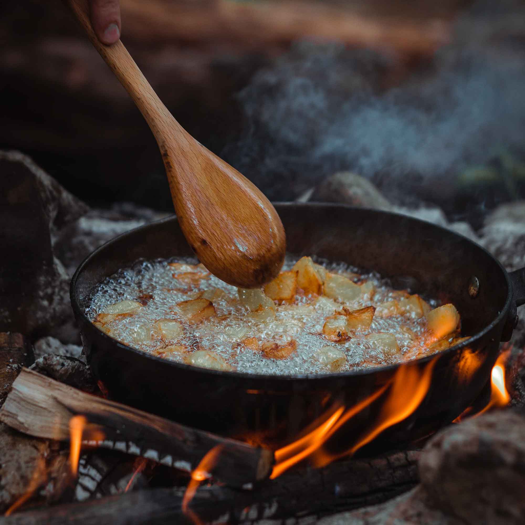 Premium Non-Stick GUIDECAST Frying Pan - 10 Inch Skillet for Eggs, Pancakes & Stir Fry - Oven Safe & Dishwasher Safe - Perfect for Home Cooking & Professional Kitchens