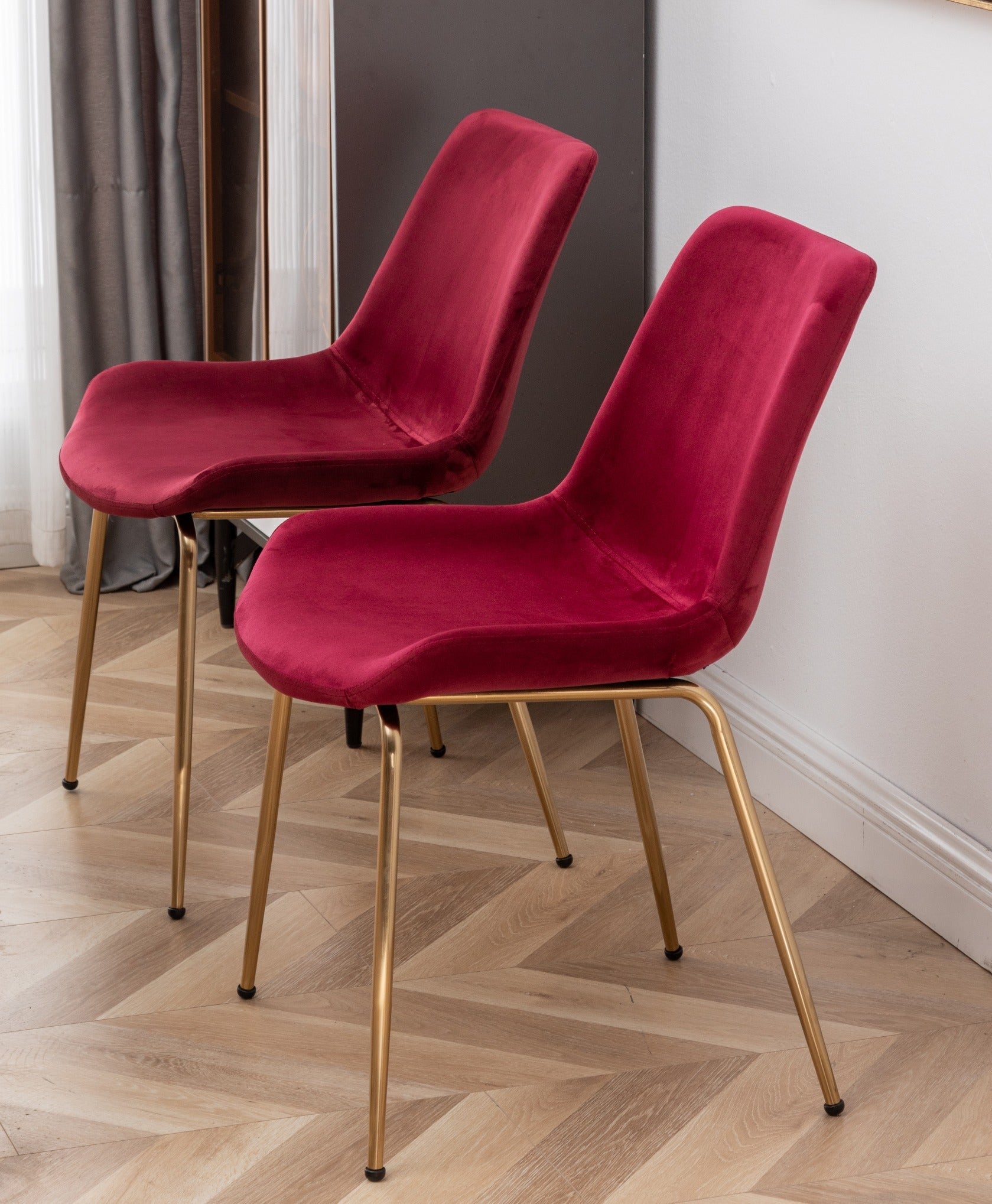 Roundhill Furniture Avant 5-Piece Round Dining Set with Table and 4 Side Chairs - Perfect for Small Spaces, Breakfast Nooks & Intimate Gatherings